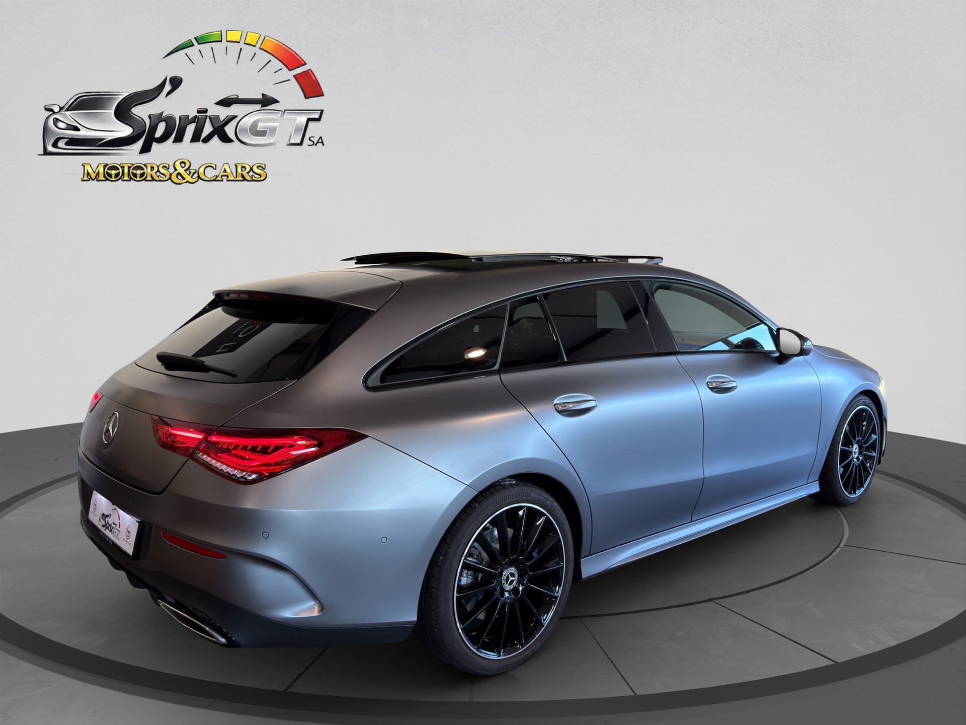 MERCEDES-BENZ CLA Shooting Brake 250 4Matic 7G-DCT AMG Line-image-6