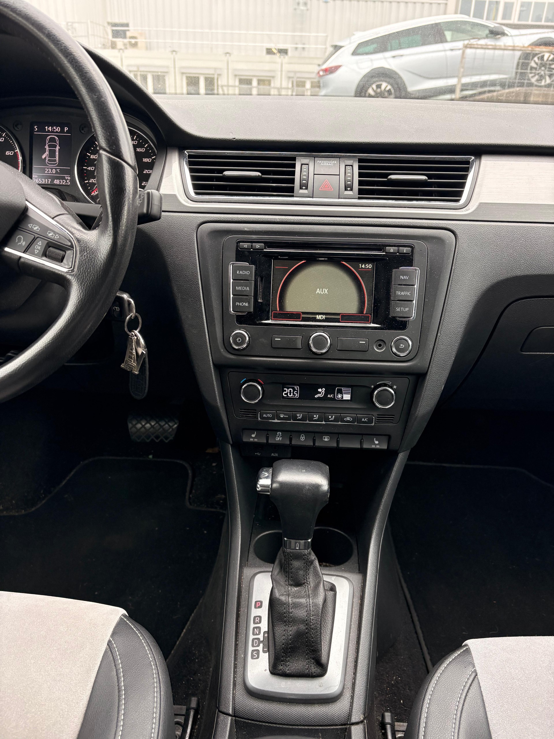 SEAT Toledo 1.4 TSI Style DSG-image-7