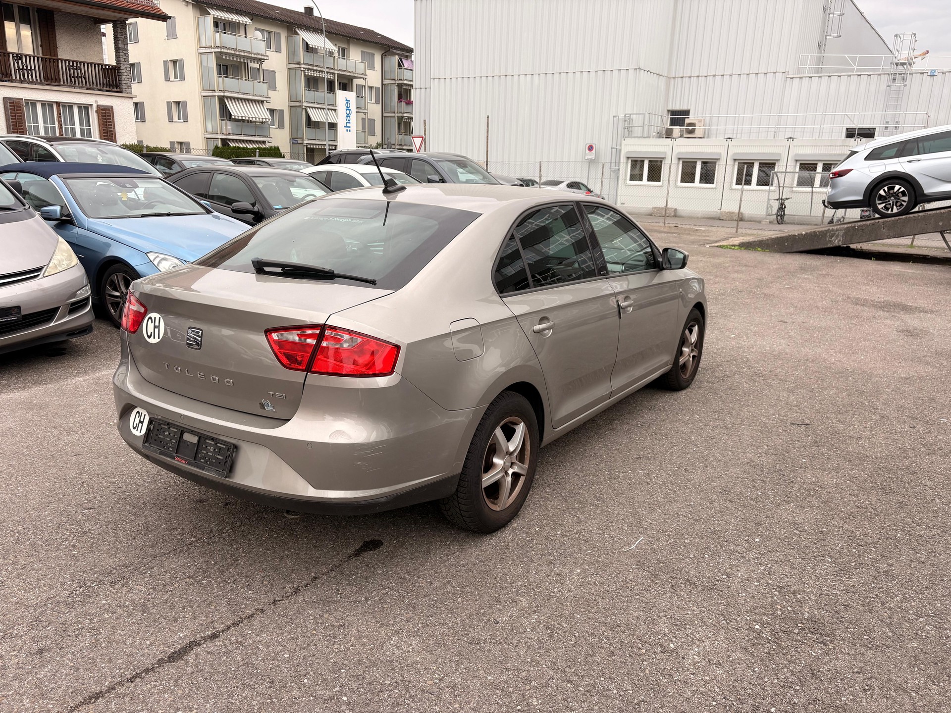 SEAT Toledo 1.4 TSI Style DSG-image-3