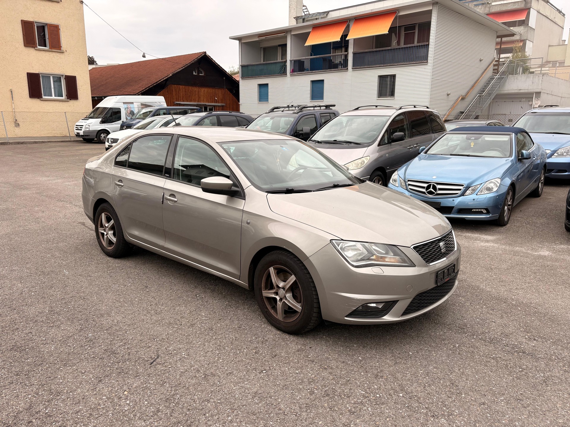 SEAT Toledo 1.4 TSI Style DSG-image-0