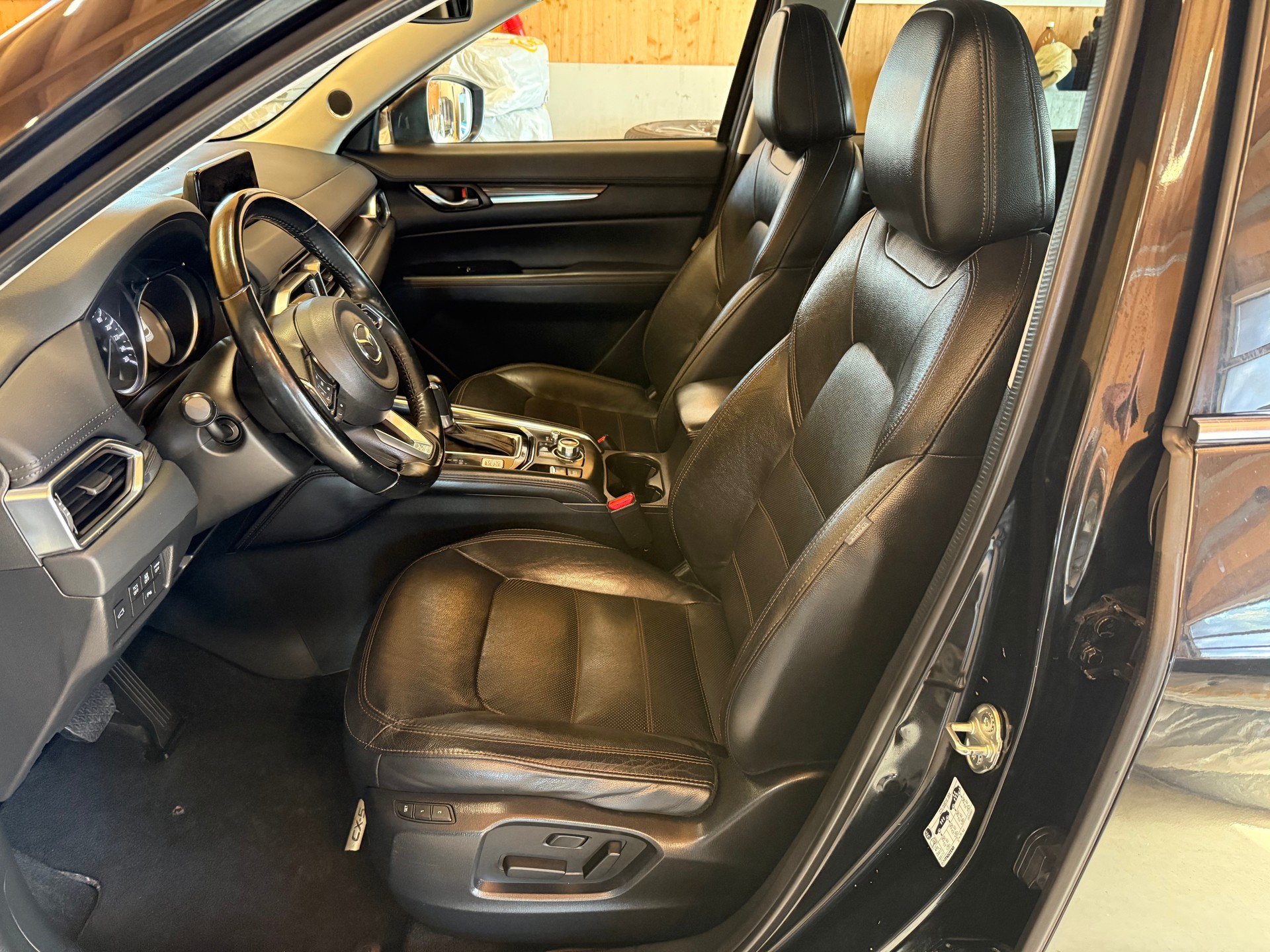 MAZDA CX-5 SKYACTIV-G 194 Revolution AWD Automat-image-6
