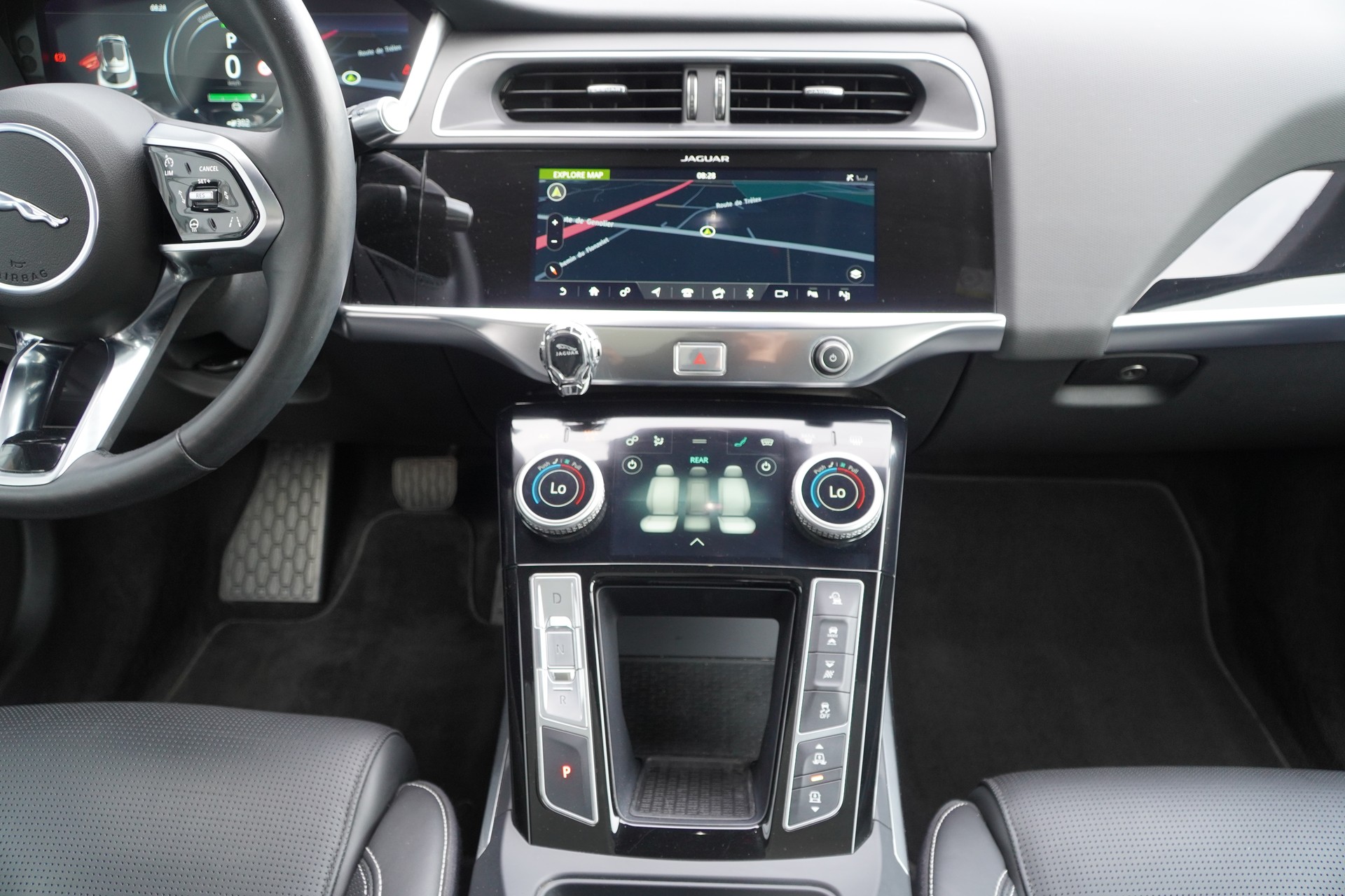 JAGUAR I-Pace EV400 HSE AWD-image-30