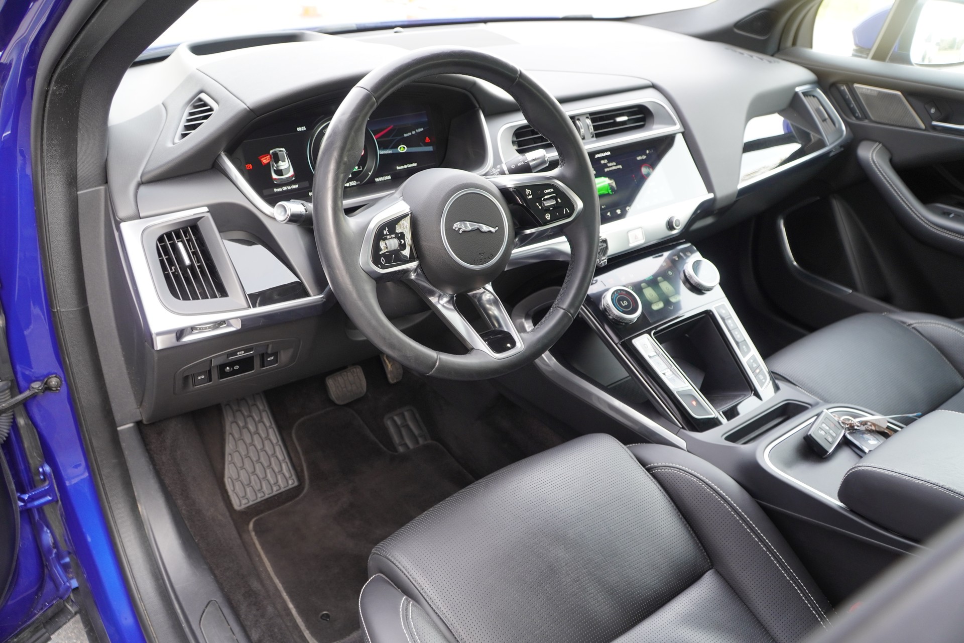 JAGUAR I-Pace EV400 HSE AWD-image-20