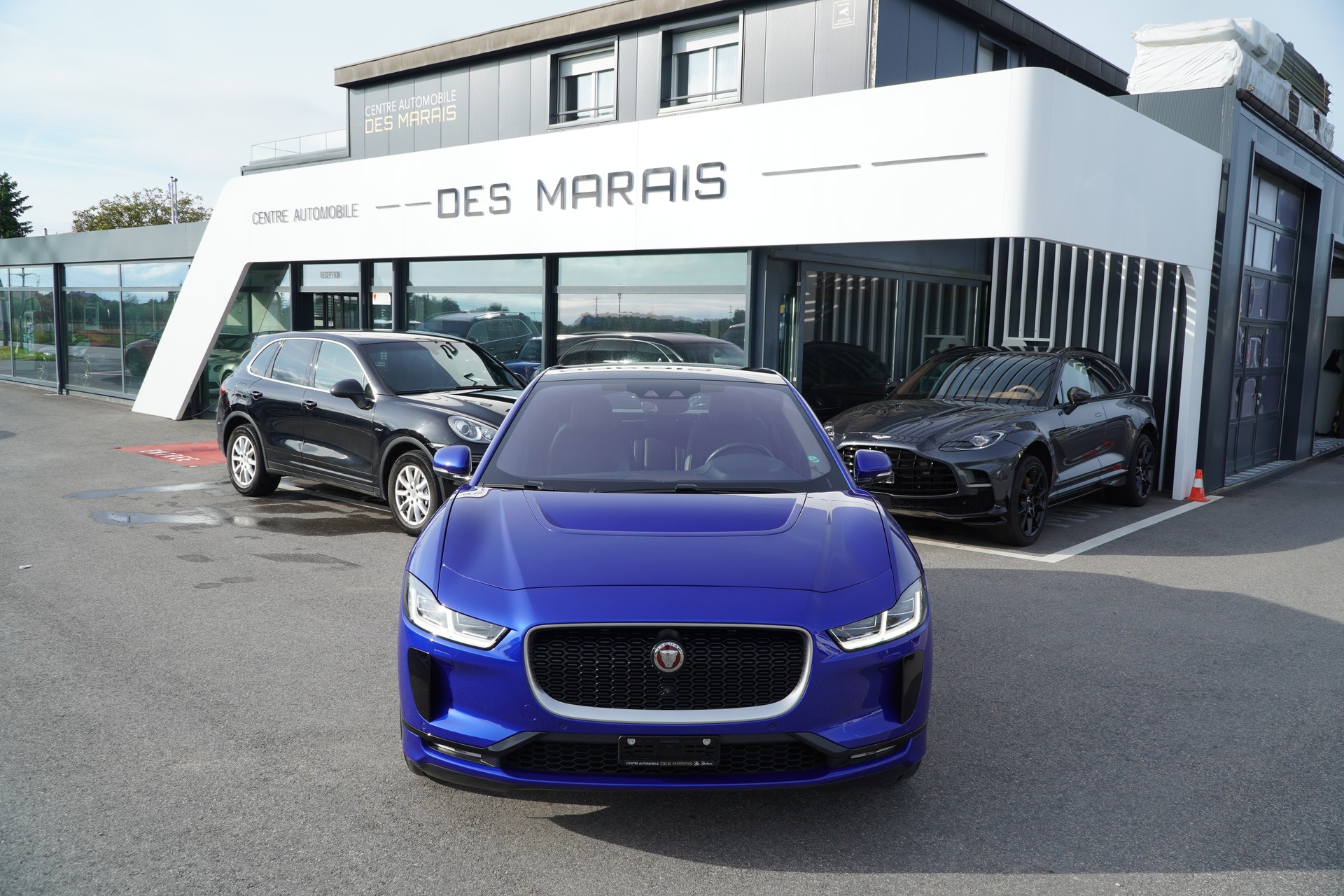 JAGUAR I-Pace EV400 HSE AWD-image-3