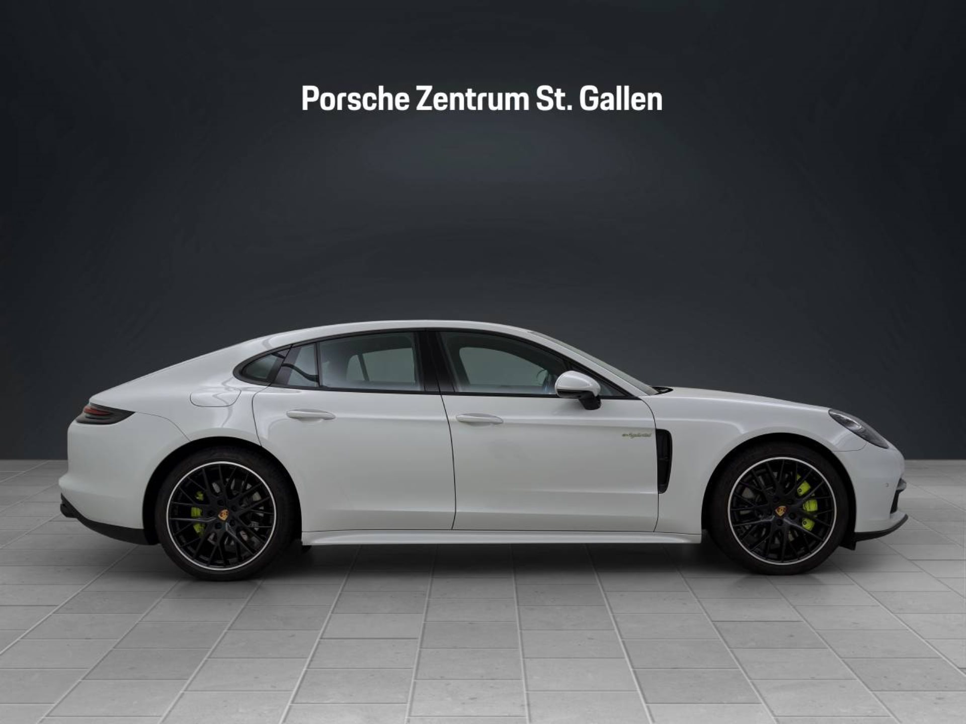 PORSCHE Panamera 4 E-Hybrid-image-7