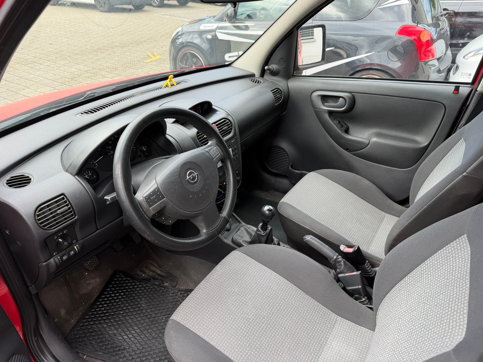 OPEL Combo Van 1.7 CDTI-image-1