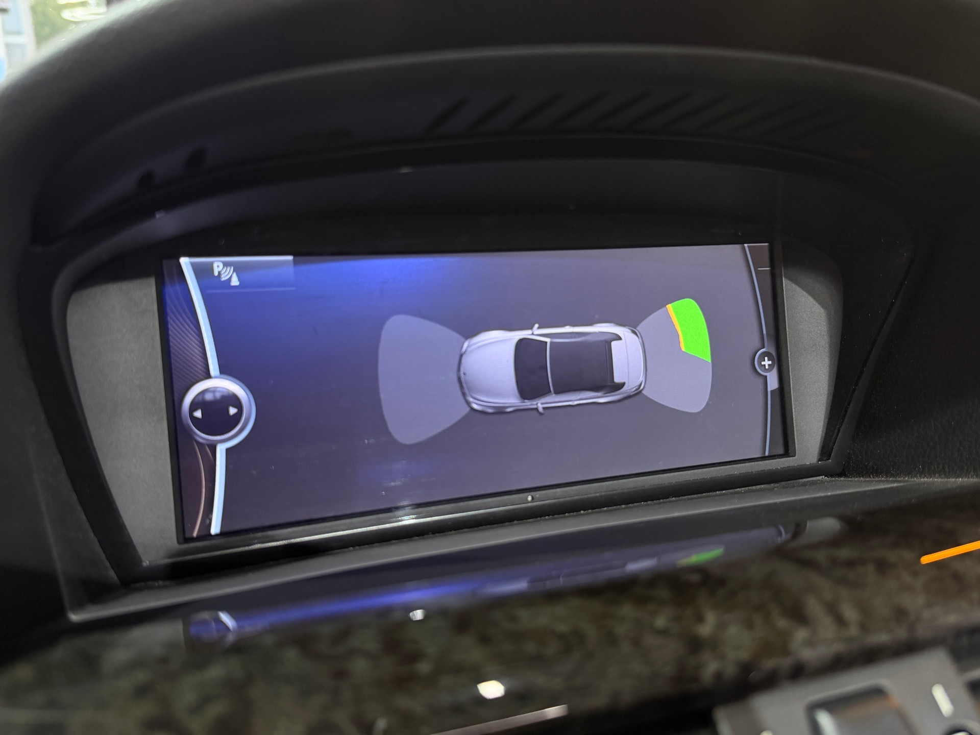 BMW 630i Steptronic Cabrio-image-18