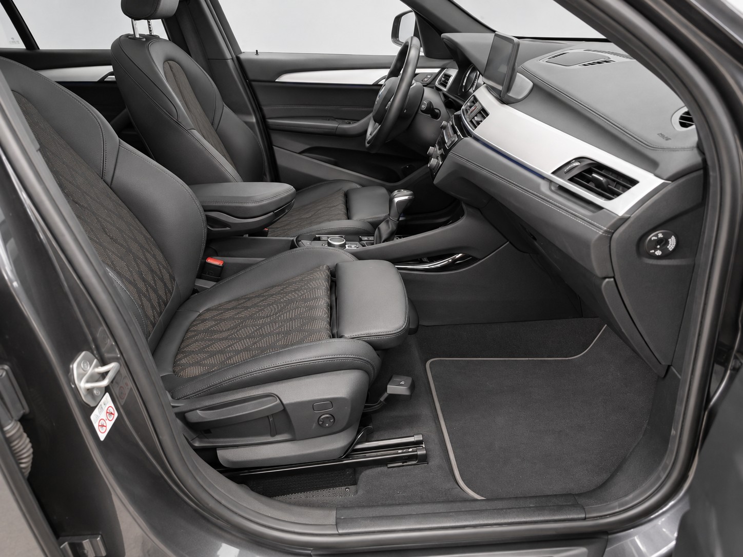 BMW X1 xDrive 25e xLine Steptronic-image-3