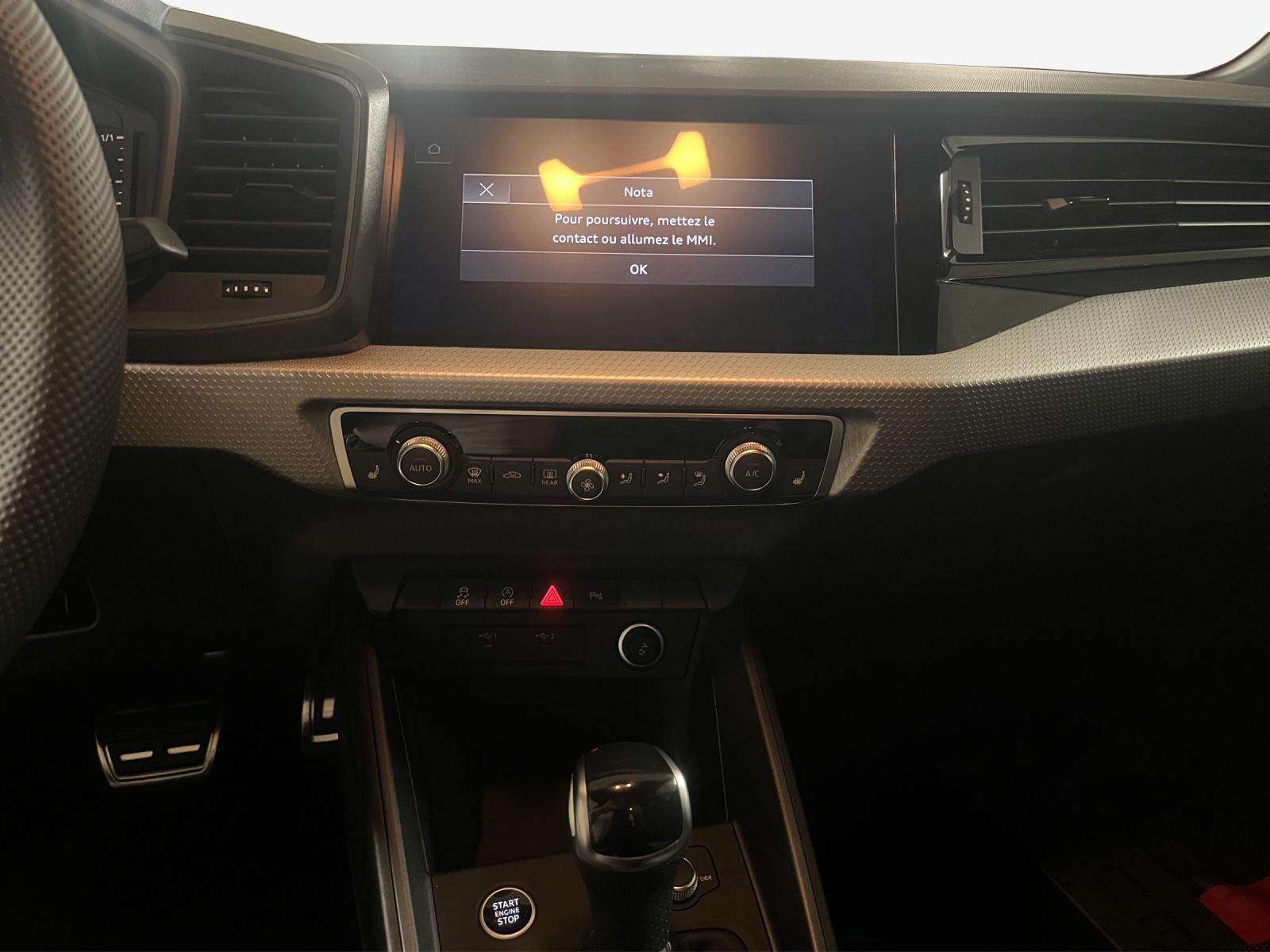 AUDI A1 Sportback 30 TFSI Attraction S-tronic-image-9