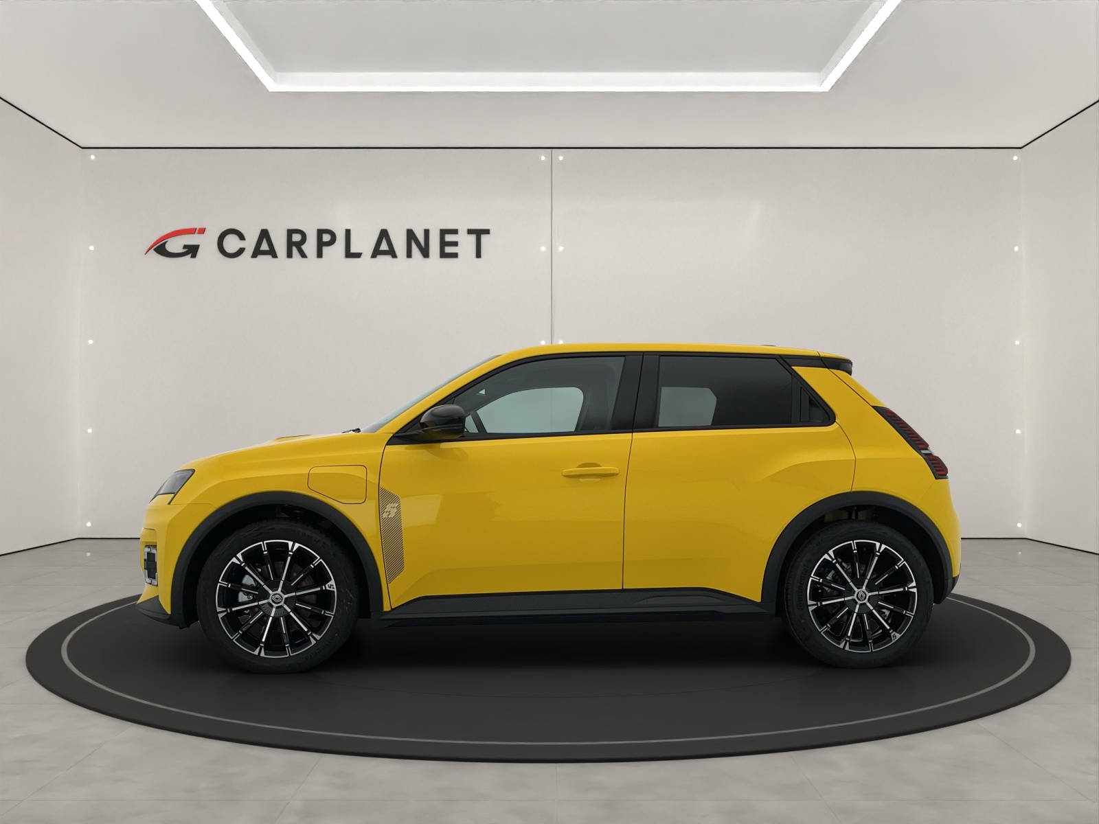 RENAULT R5 E-Tech Comfort Range techno-image-1