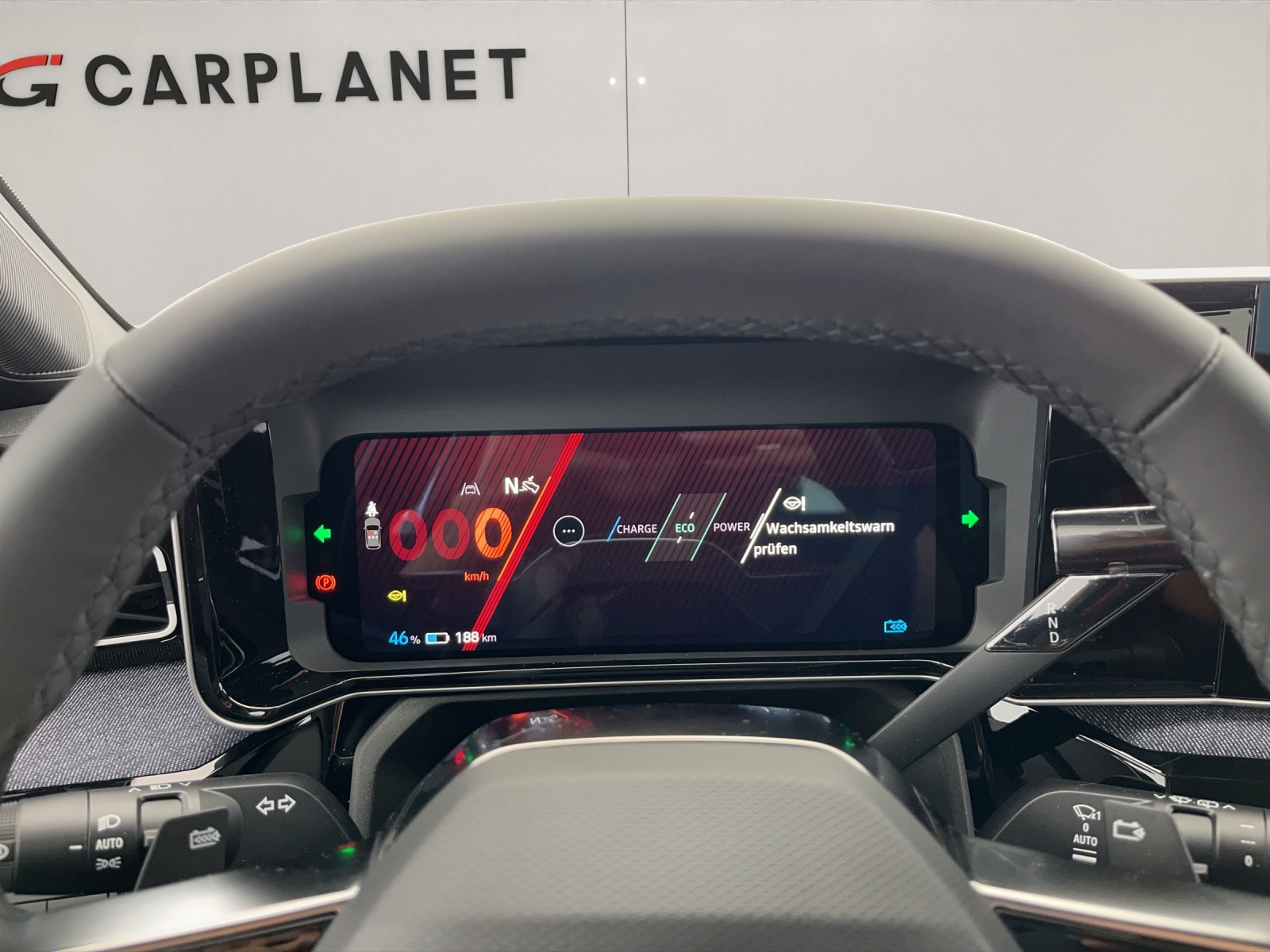 RENAULT R5 E-Tech Comfort Range techno-image-10