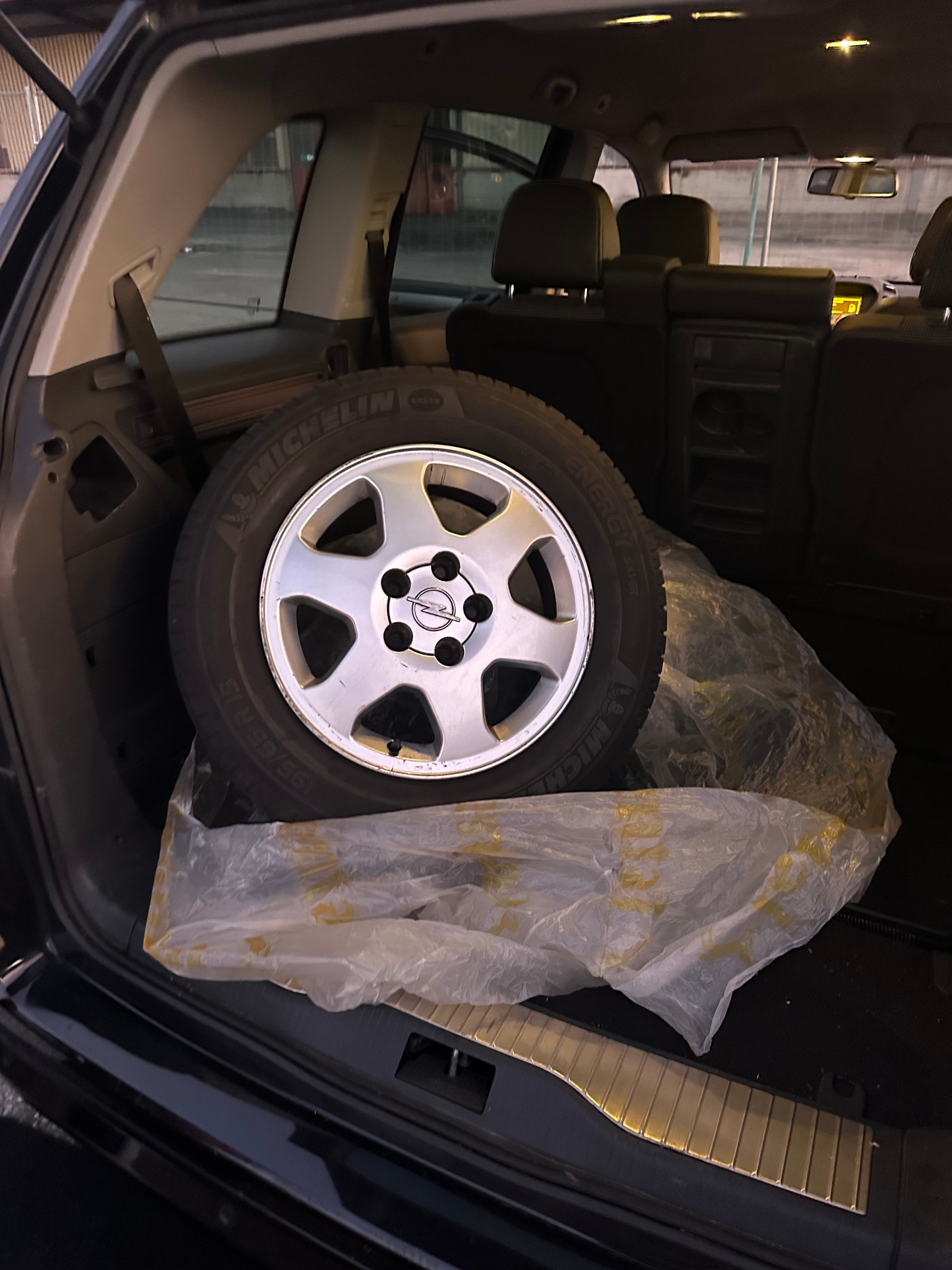OPEL ZAFIRA-image-3