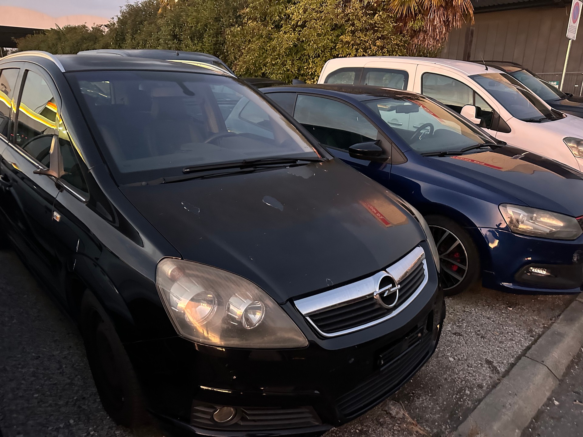 OPEL ZAFIRA-image-11