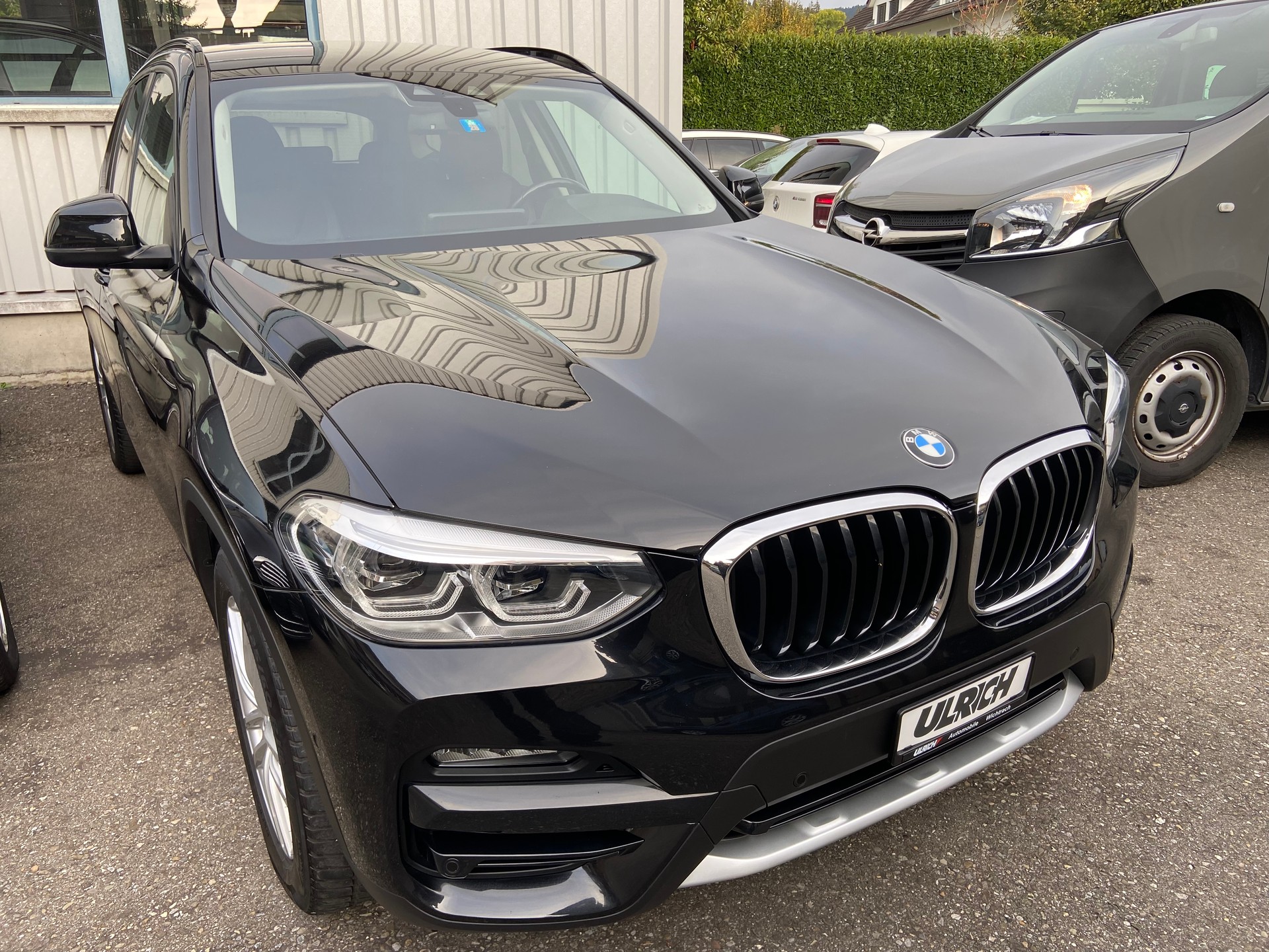 BMW X3 xDrive 30e-image-2