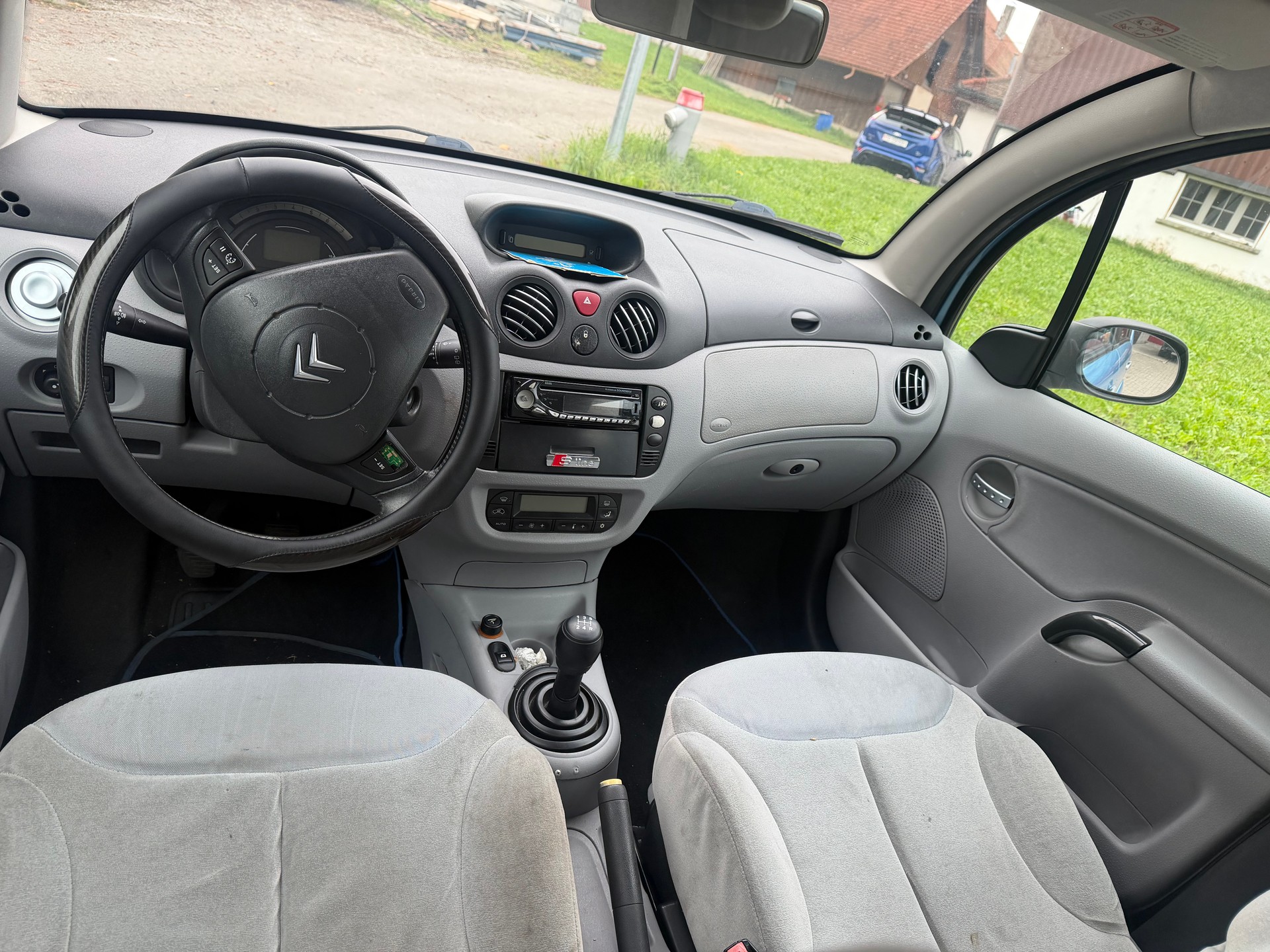 CITROEN C3 1.6i 16V Exclusive-image-5