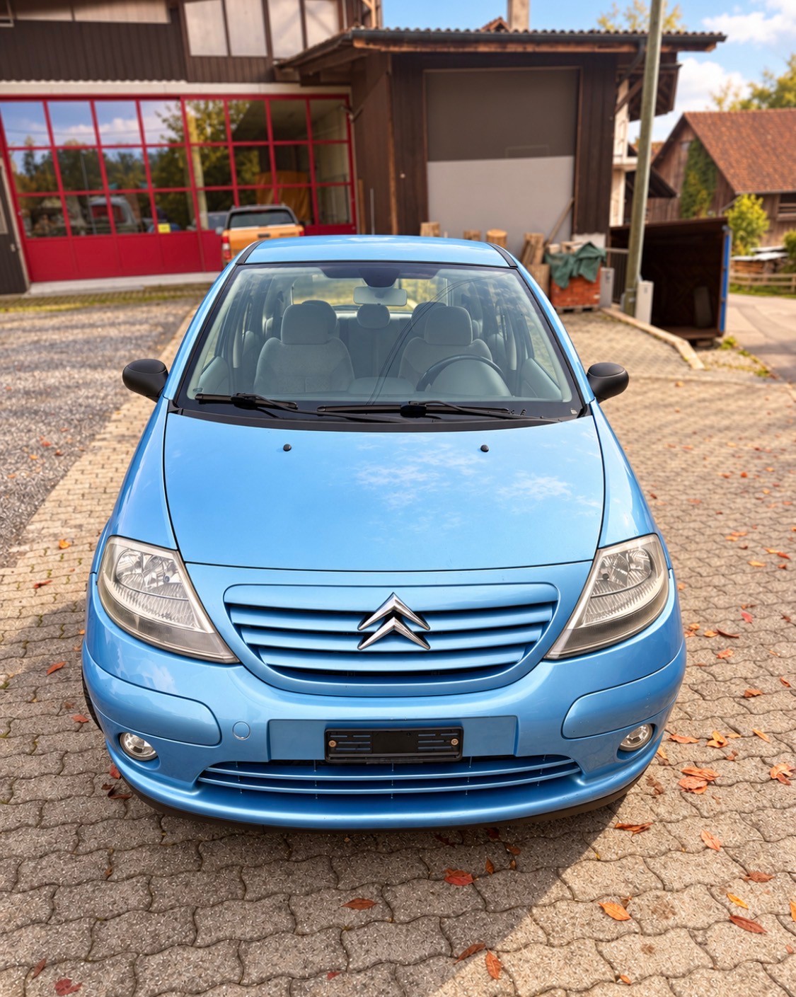 Car photo
