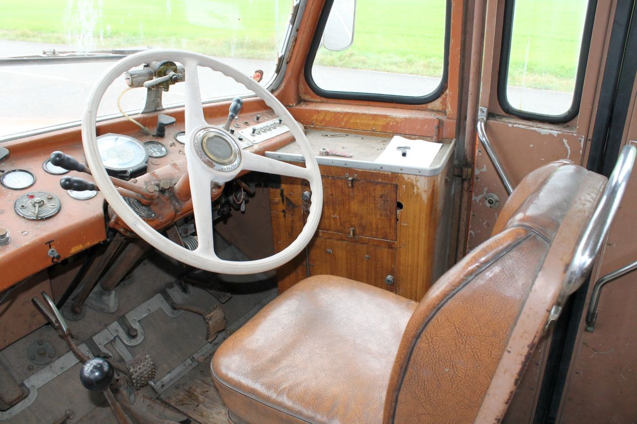 SAURER Berna Autobus-image-5