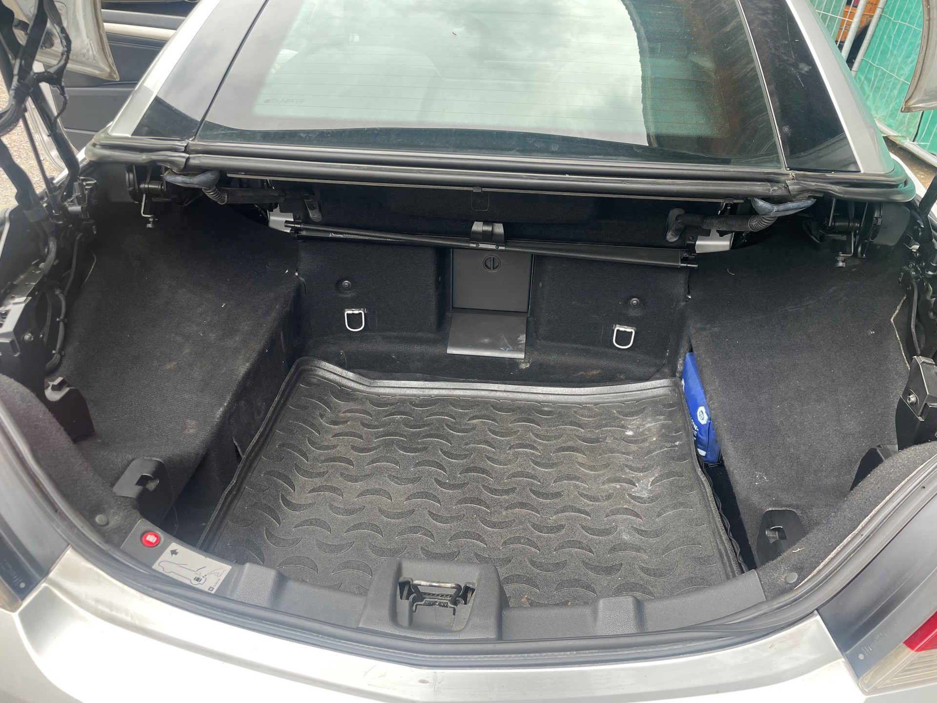 OPEL Astra TT 1.9 CDTi 16V Cosmo-image-11