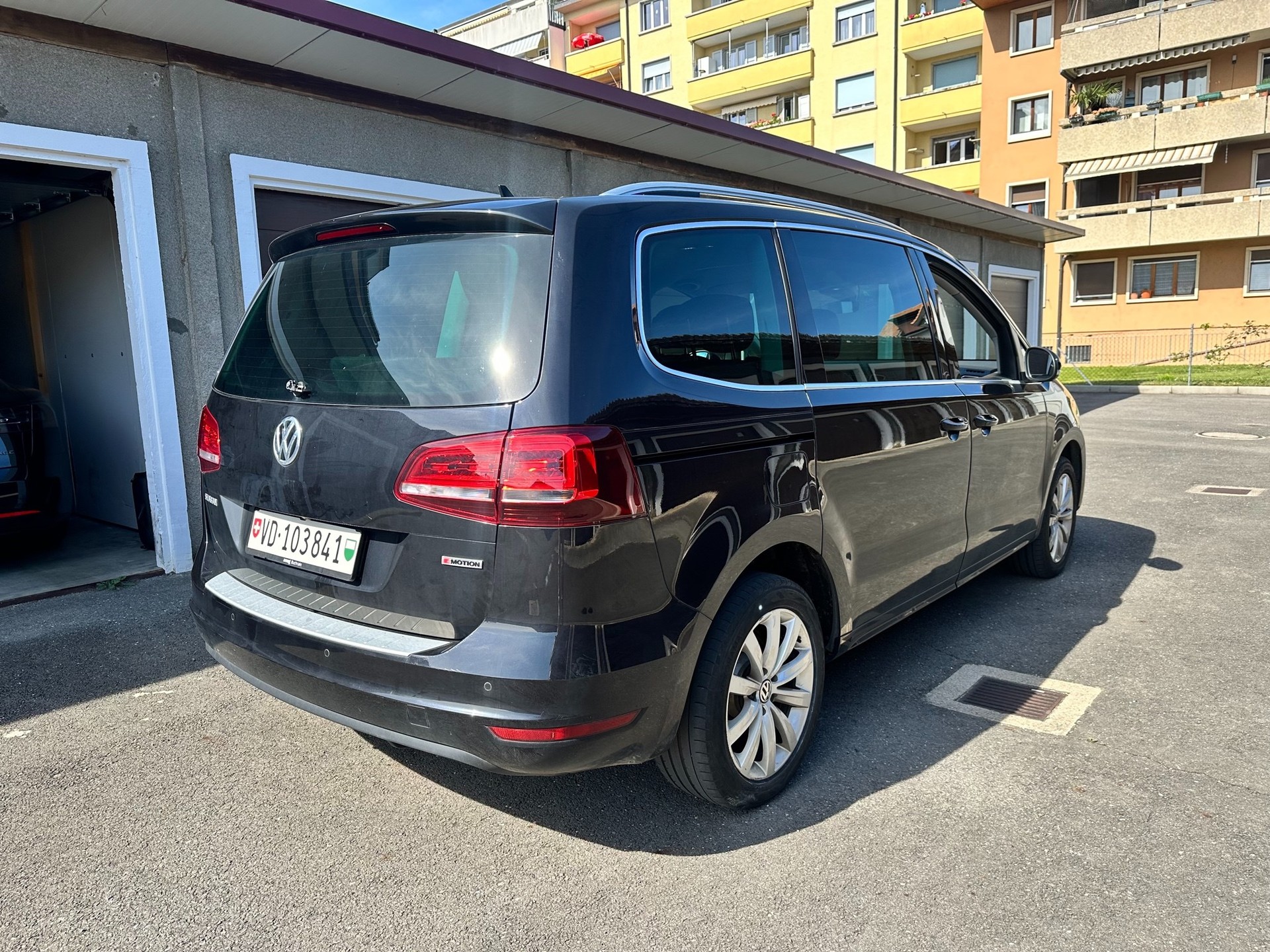 VW Sharan 2.0 TDI BMT Highline 4Motion DSG-image-1