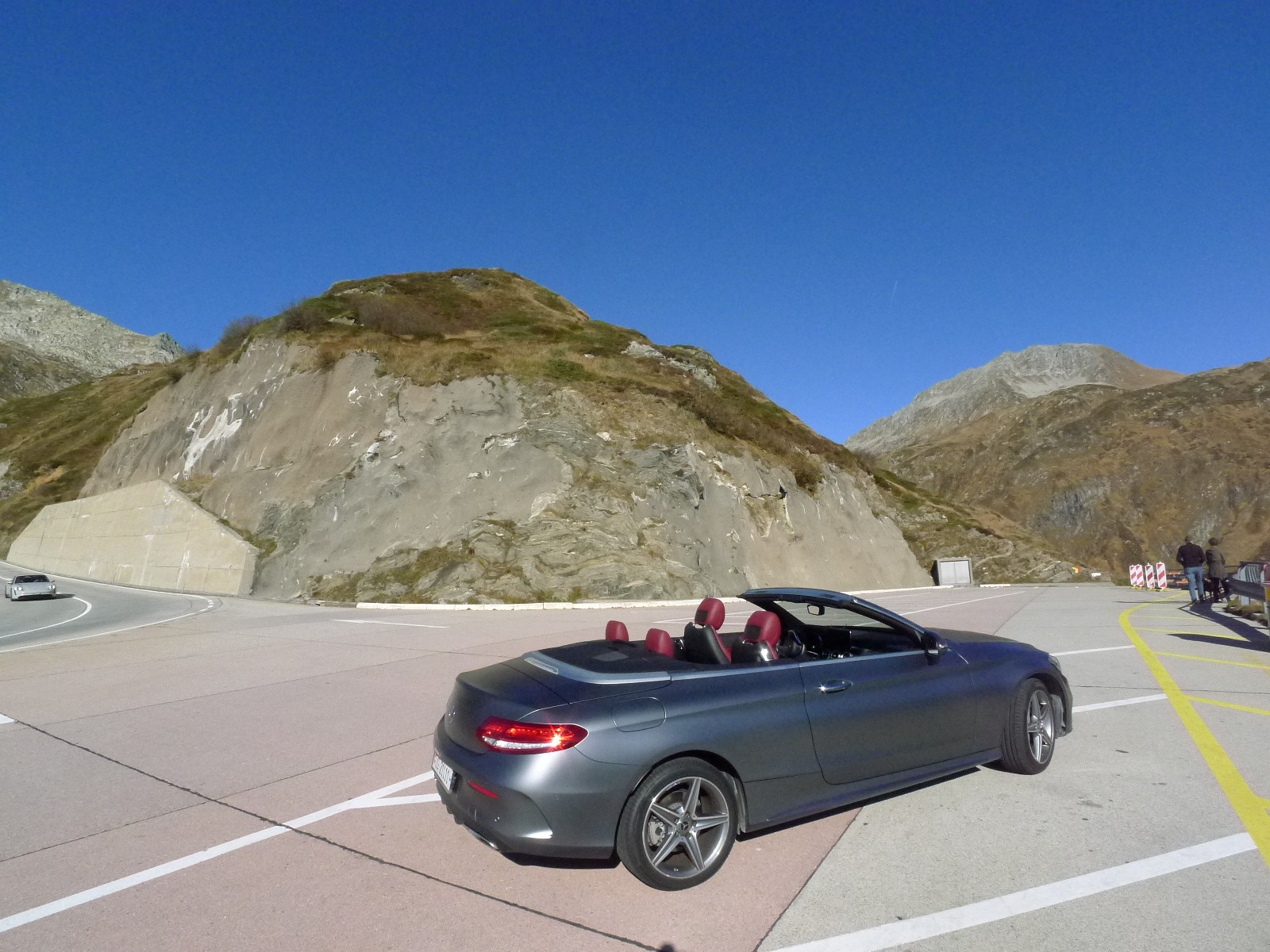 MERCEDES-BENZ C 400 Cabriolet AMG Line 4Matic 9G-Tronig-image-2
