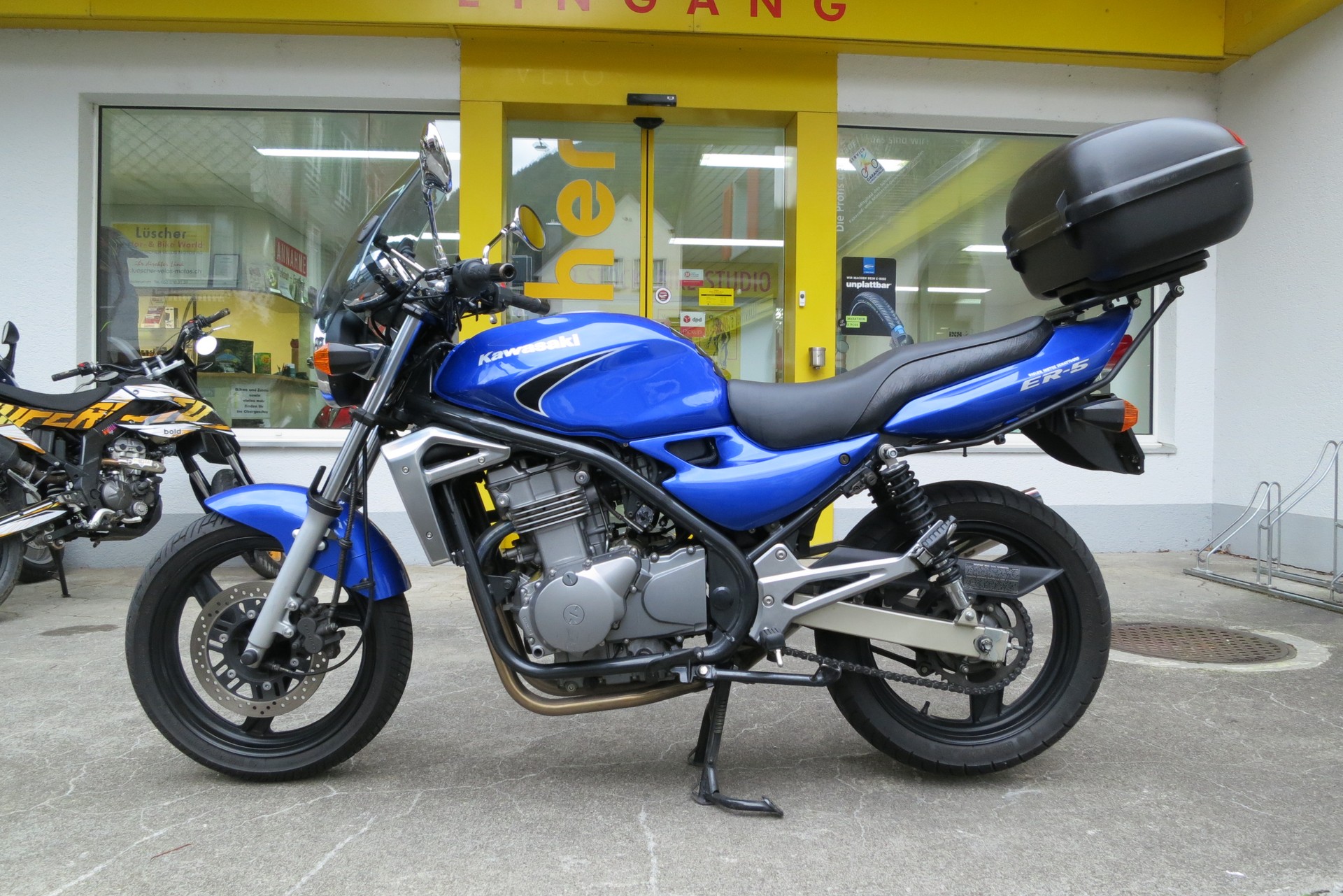 KAWASAKI ER-5