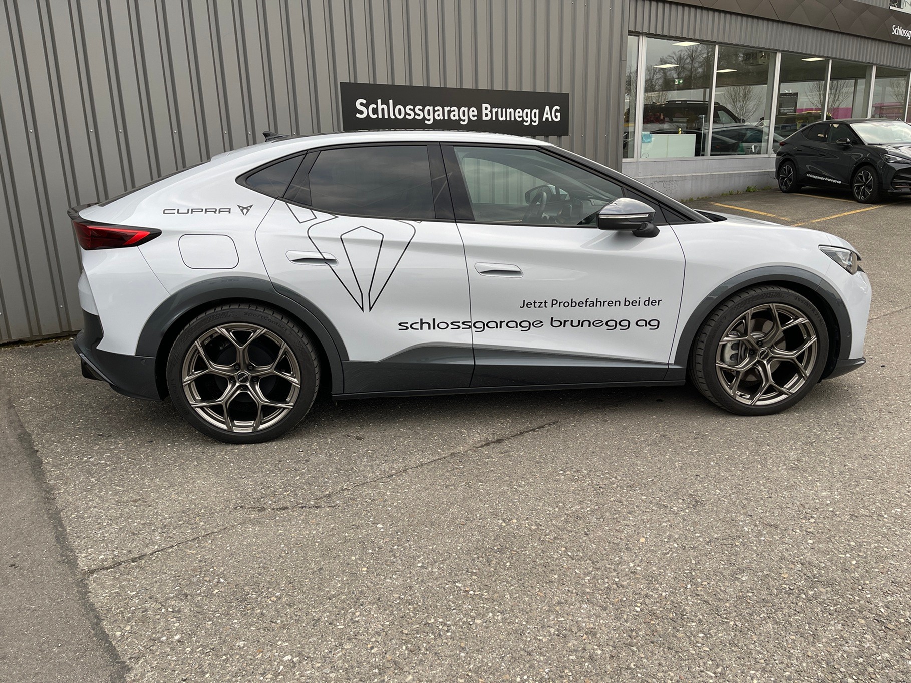 CUPRA Tavascan Type 10 77 kWh VZ Extreme-image-1