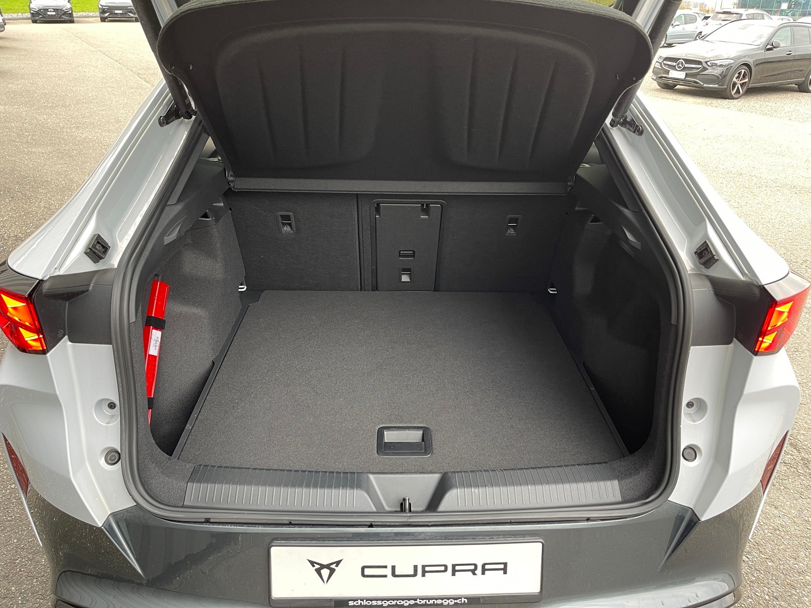 CUPRA Tavascan Type 10 77 kWh VZ Extreme-image-4
