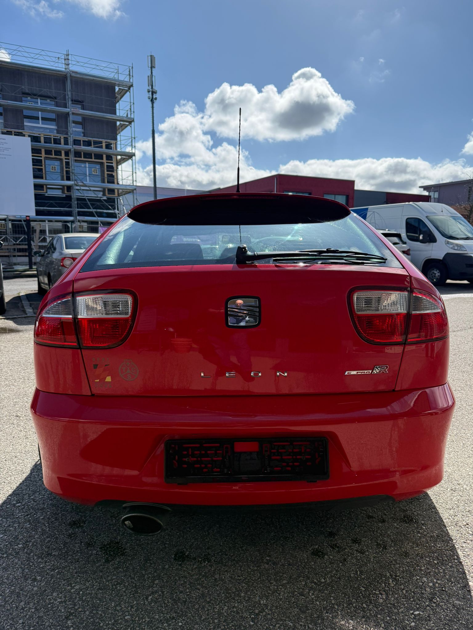 SEAT Leon 1.8 T Cupra R SUPER COPA MODELE RARE-image-1