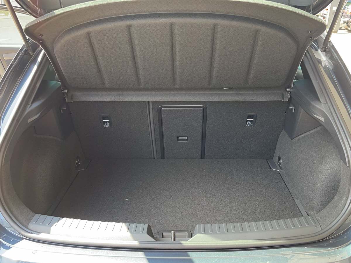CUPRA Leon 1.5 eTSI DSG-image-7