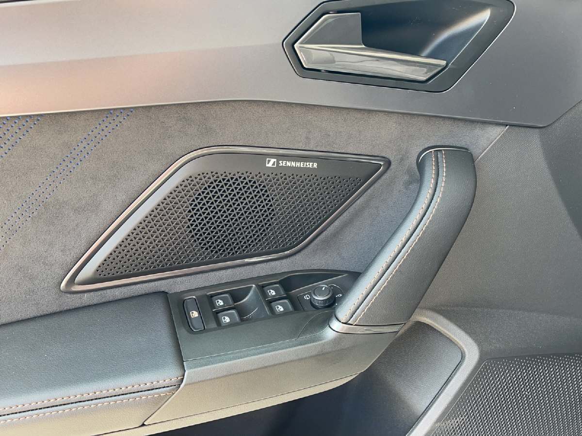 CUPRA Leon 1.5 eTSI DSG-image-5