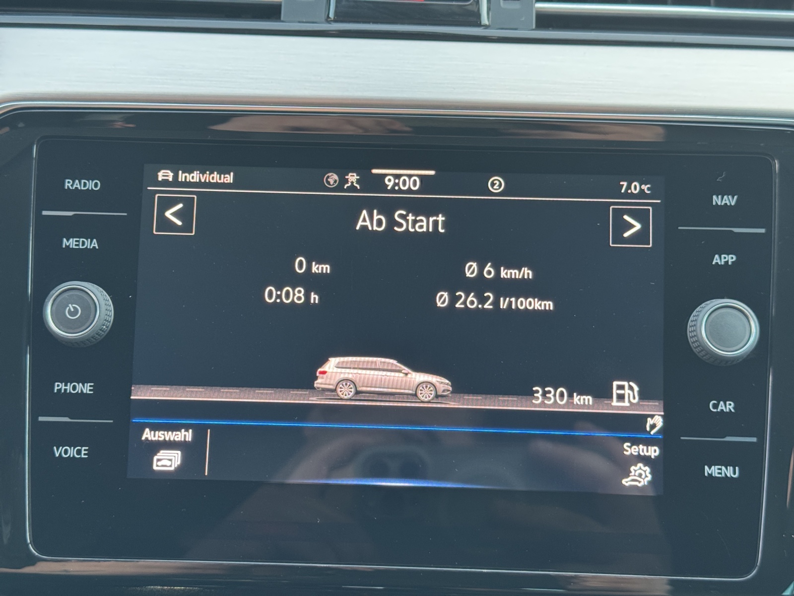 VW Passat 2.0 TDI BMT Elegance 4Motion DSG-image-27