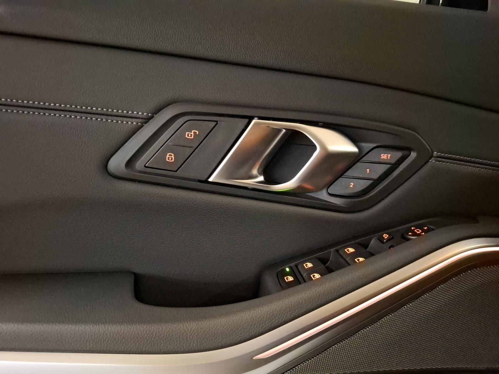 BMW M340d xDrive Touring-image-5