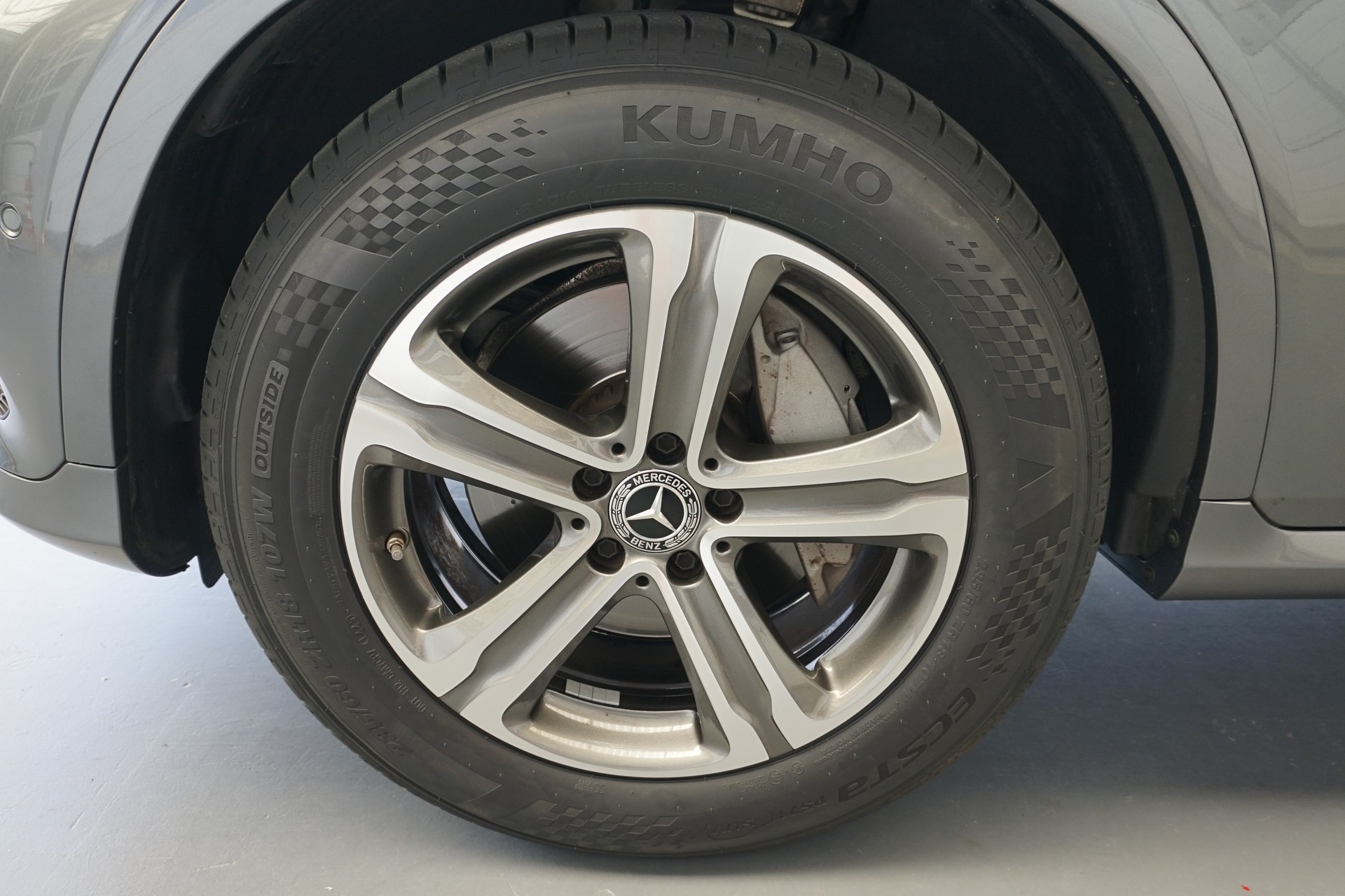 MERCEDES-BENZ GLC 250 AMG Line 4Matic 211PS Benziner-image-15