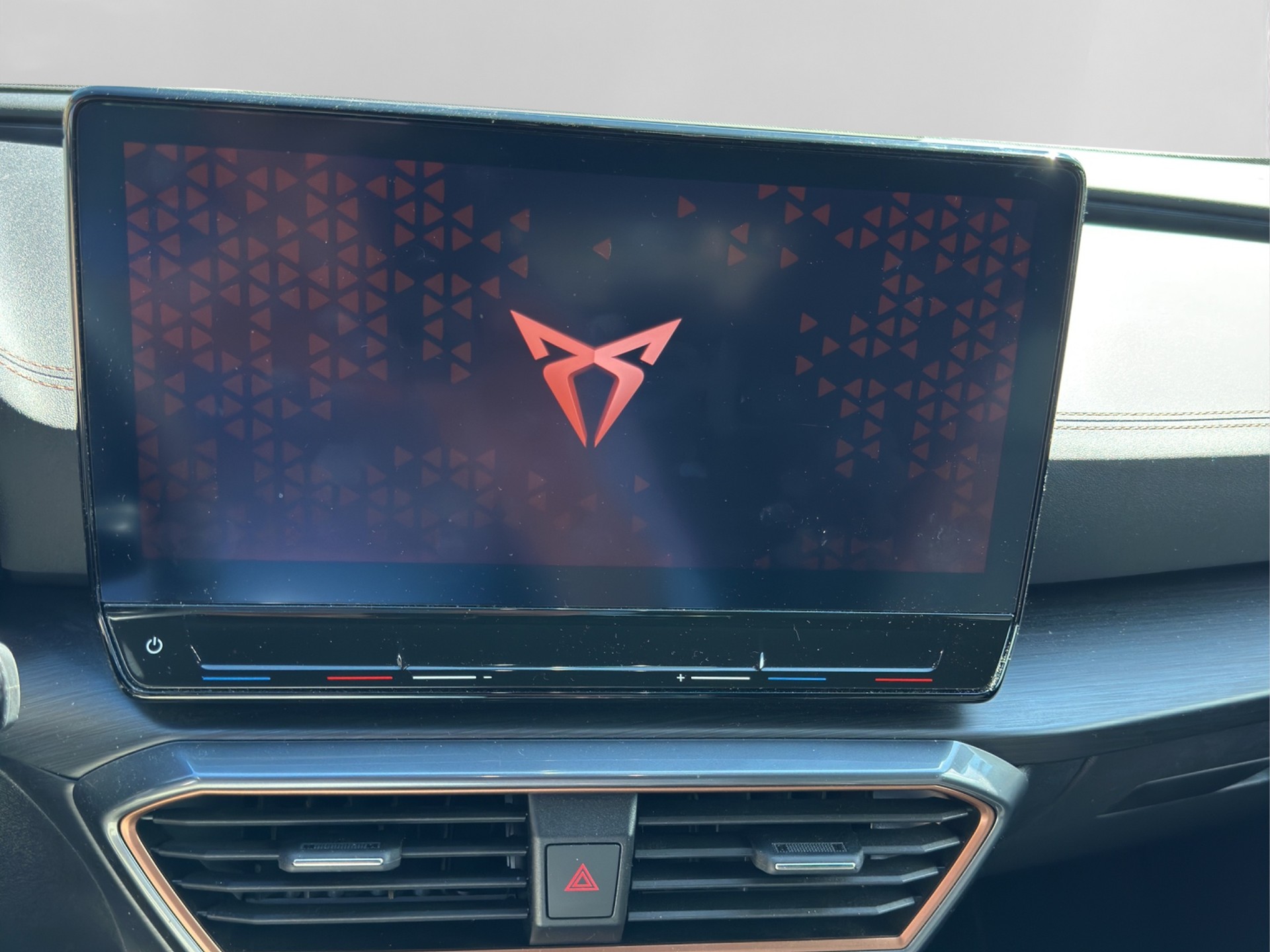 CUPRA Formentor 2.0TSI 245 cv VZ DSG-image-14