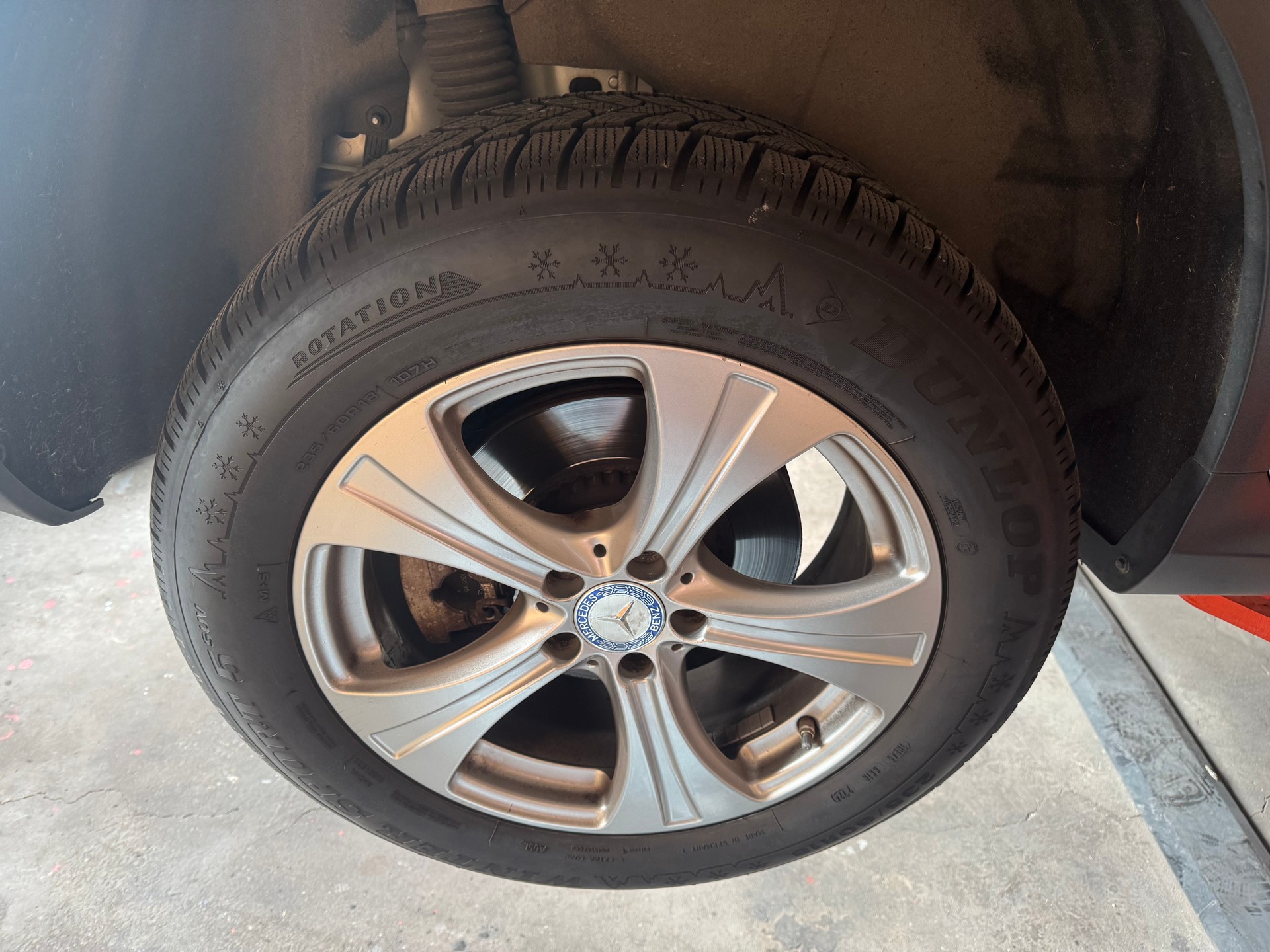 MERCEDES-BENZ GLC 220 d 4Matic 9G-Tronic-image-15