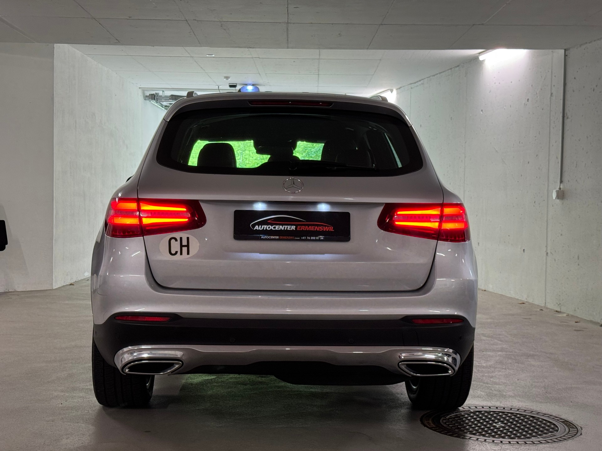 MERCEDES-BENZ GLC 220 d 4Matic 9G-Tronic-image-5