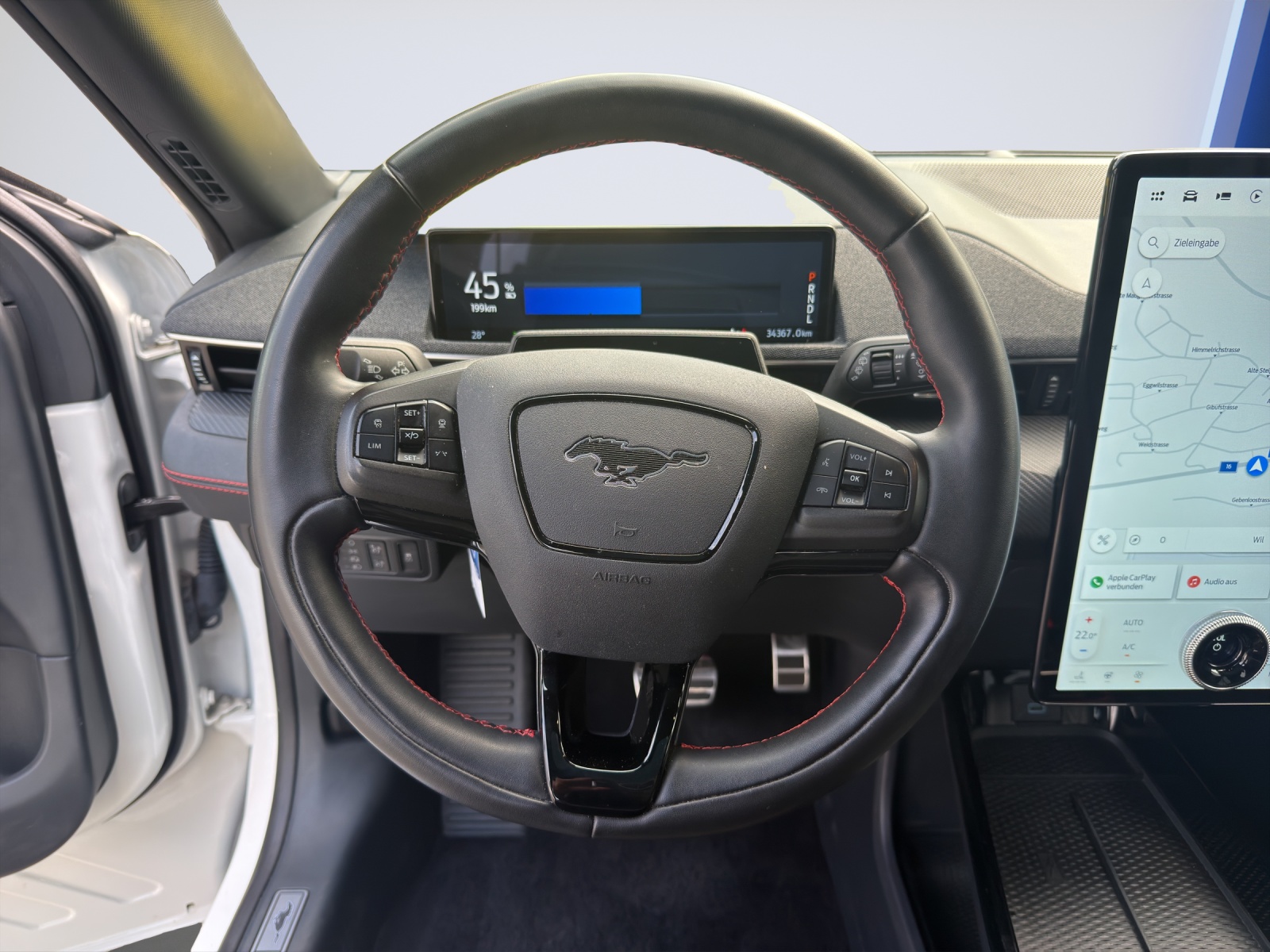 FORD Mustang Mach-E Extended AWD-image-10