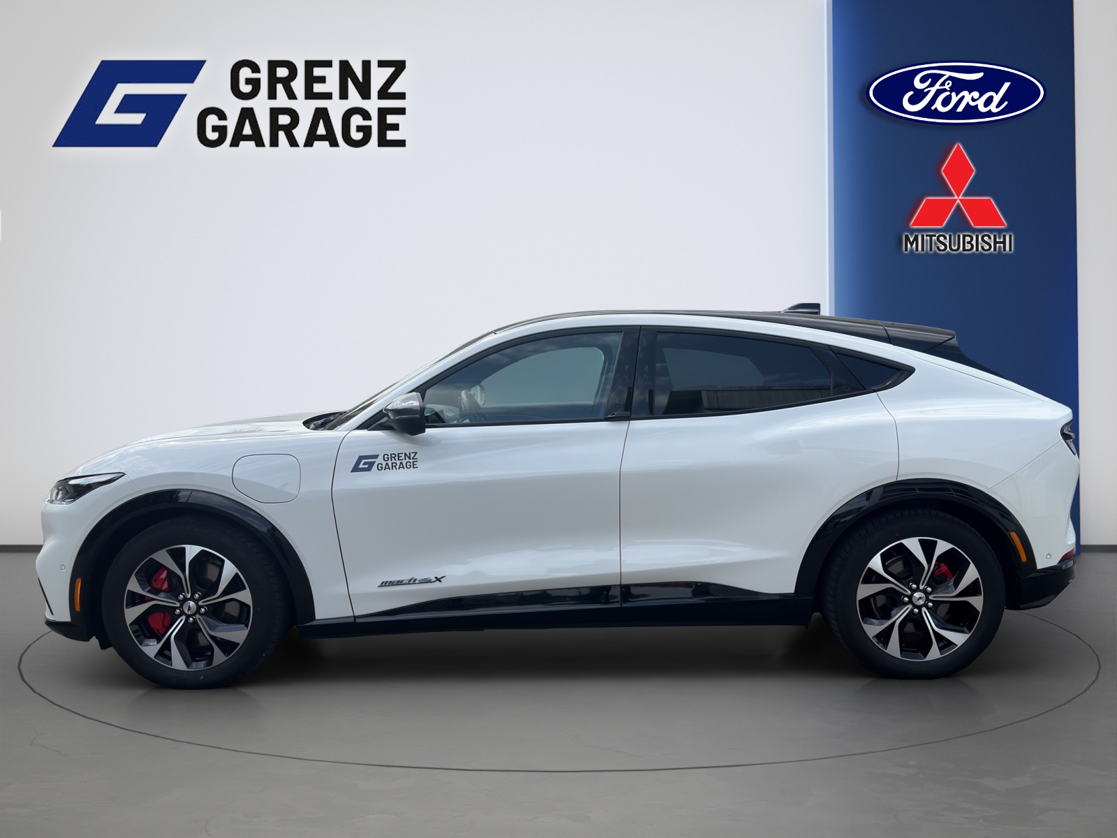 FORD Mustang Mach-E Extended AWD-image-1