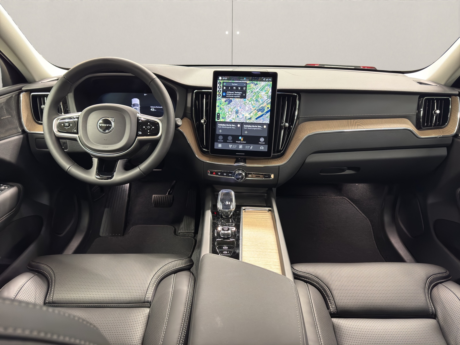 VOLVO XC60 2.0 T8 TE Ultra Dark eAWD-image-8