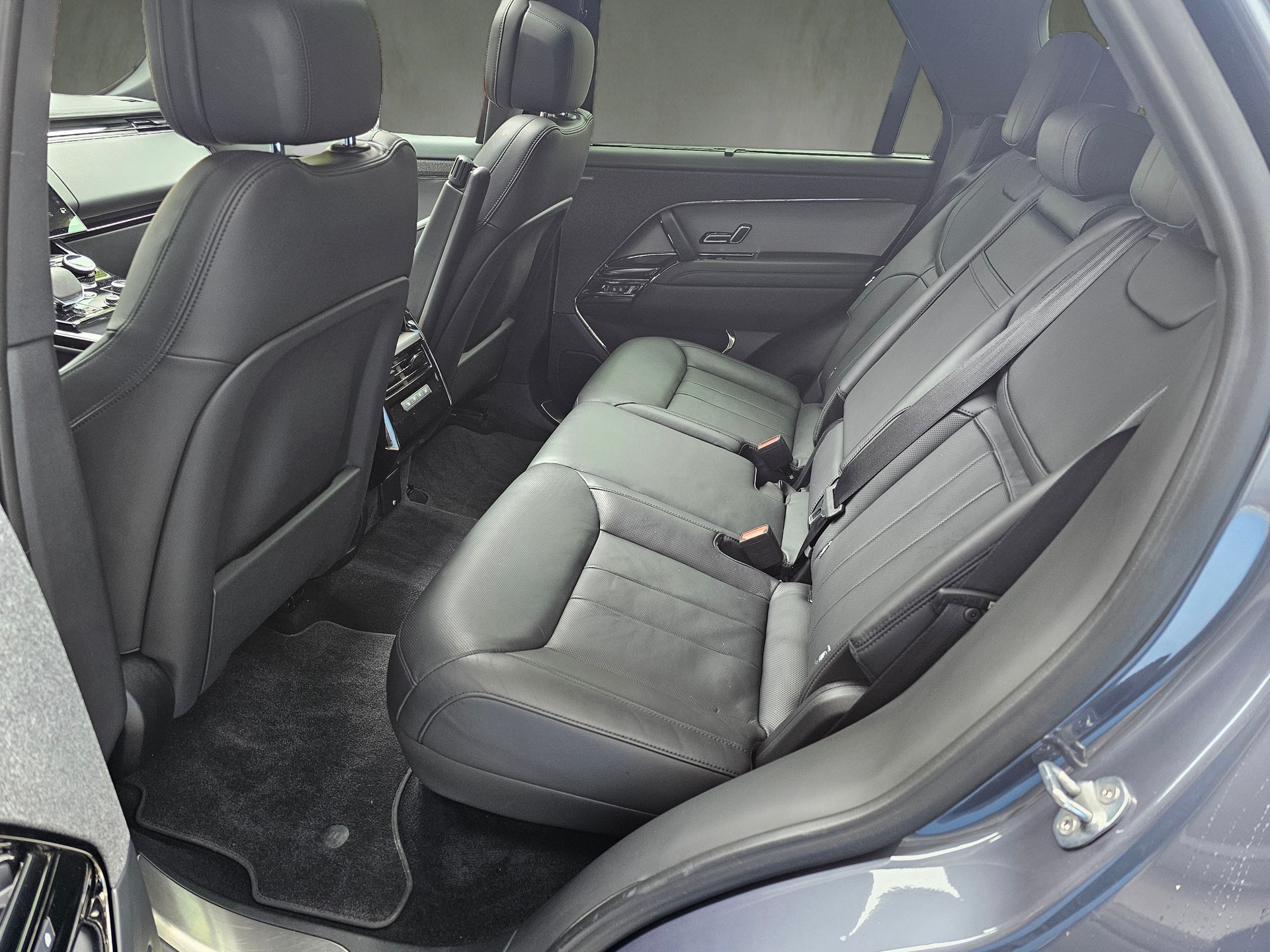 LAND ROVER Range Rover Sport D300 3.0 TD6 MHEV Dynamic SE Automatic-image-12