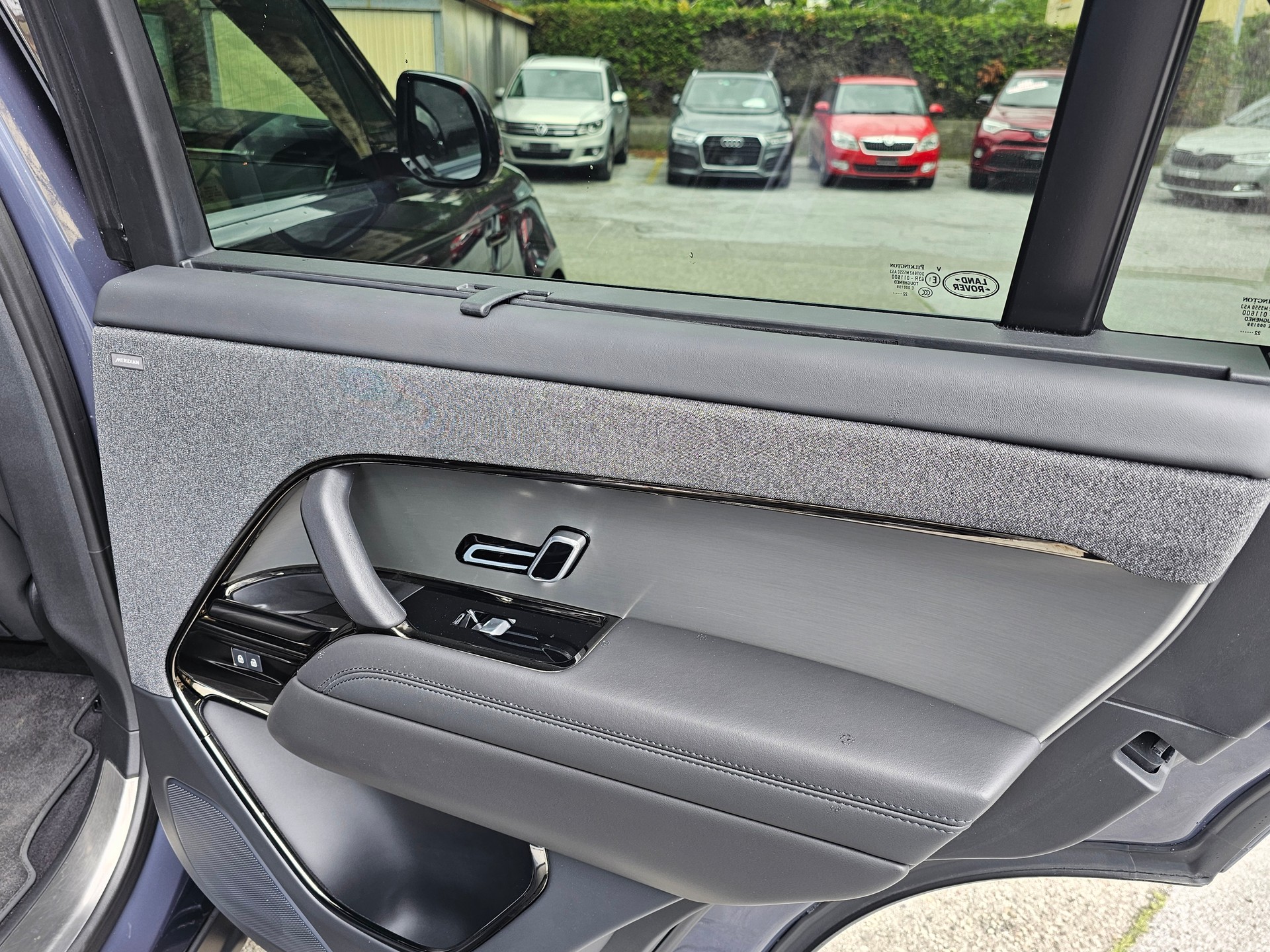 LAND ROVER Range Rover Sport D300 3.0 TD6 MHEV Dynamic SE Automatic-image-19