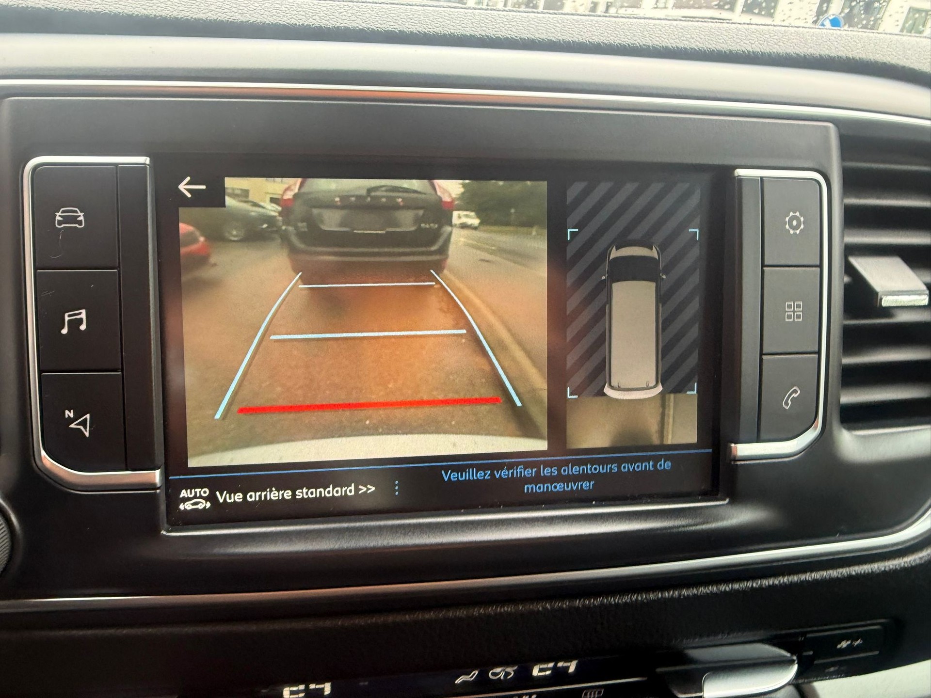 PEUGEOT Traveller 2.0 BlueHDi Active Standard EAT-image-12