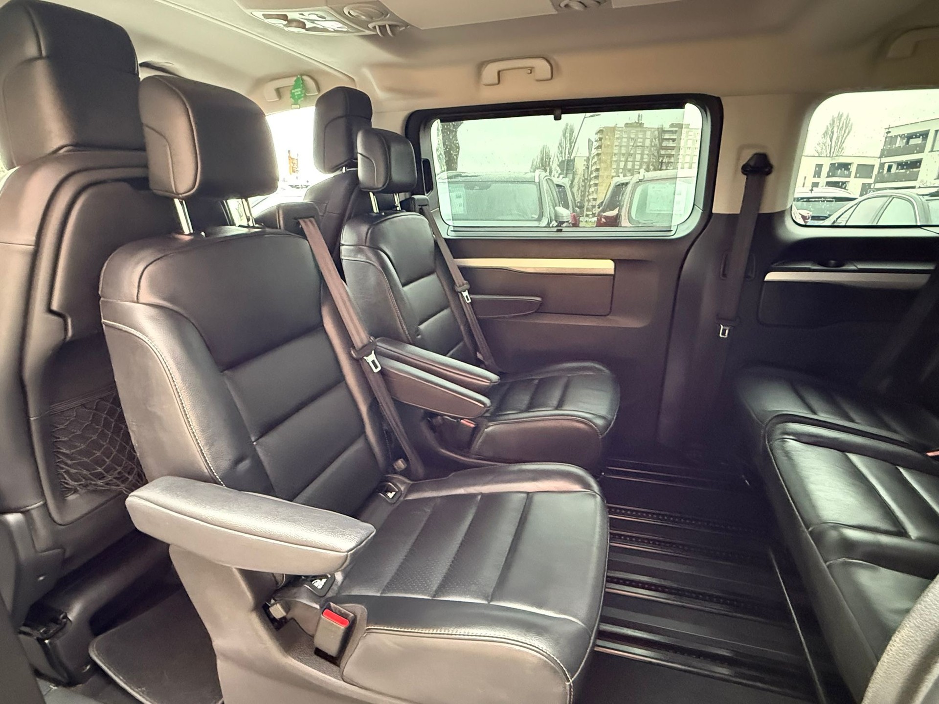 PEUGEOT Traveller 2.0 BlueHDi Active Standard EAT-image-7