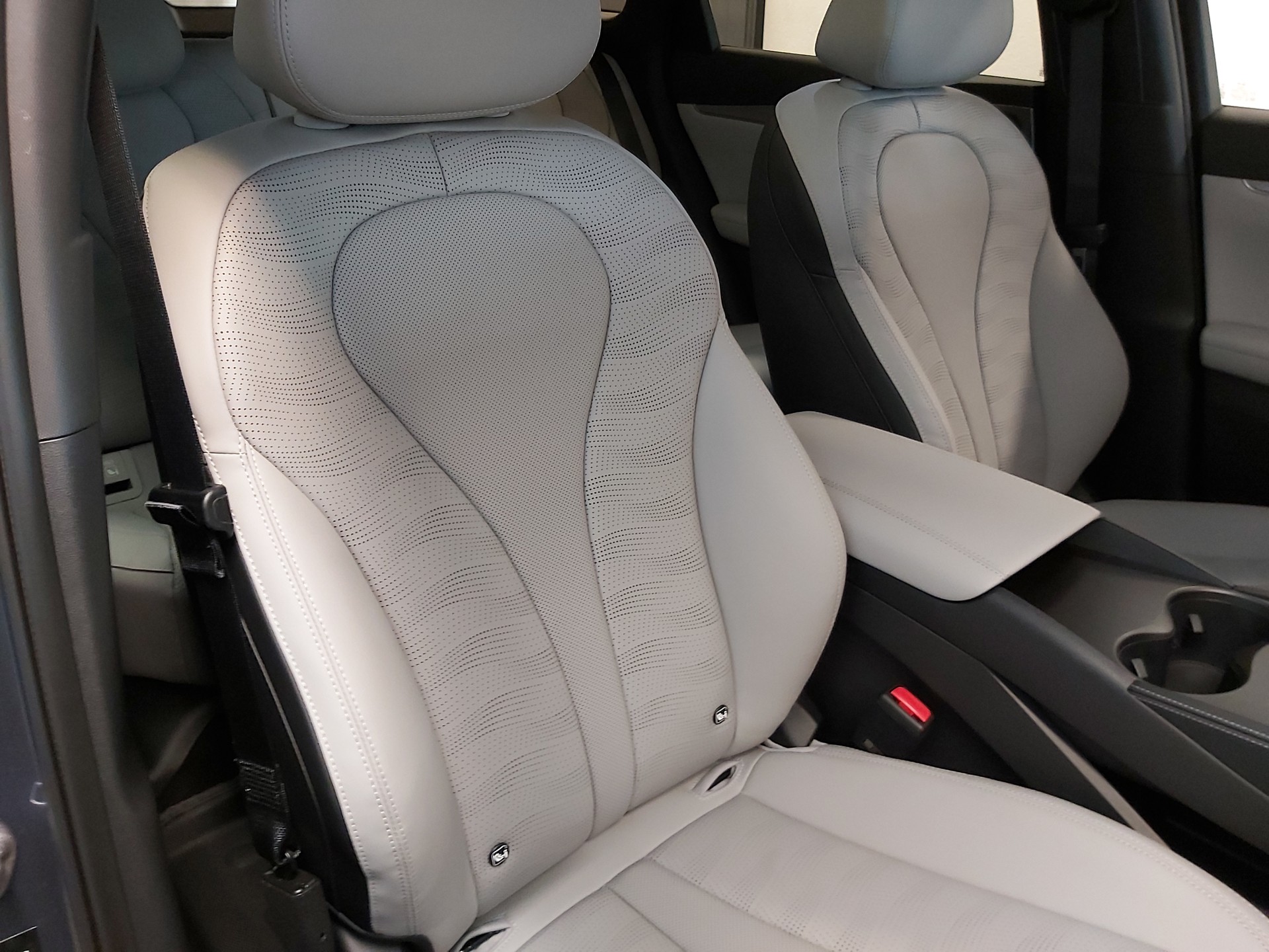BYD Seal 6 DM-i Comfort-image-11