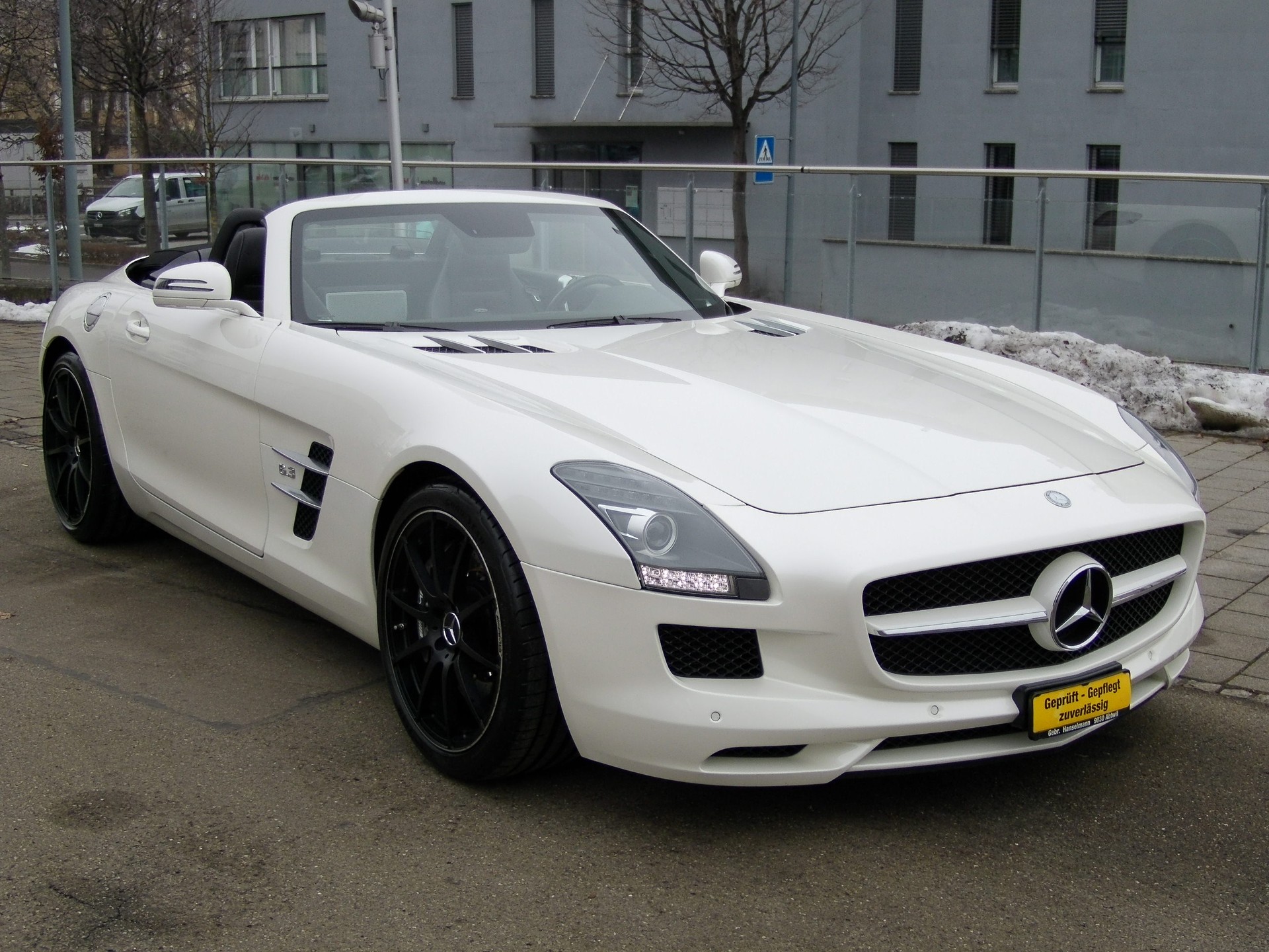 MERCEDES-BENZ SLS 63 AMG Speedshift-image-5