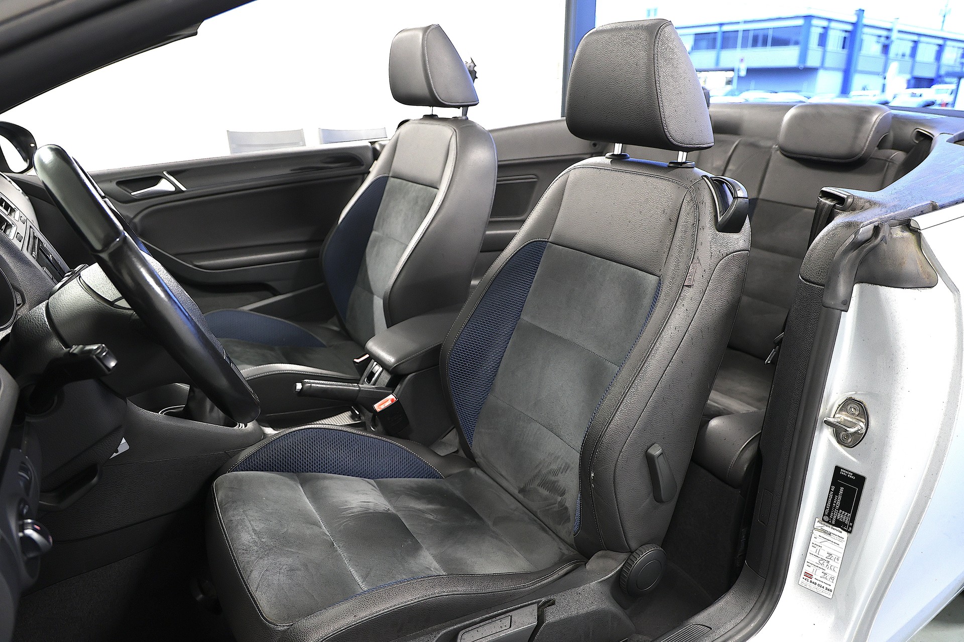 VW Golf Cabrio 1.4 TSI Design *Ab MFK*-image-7