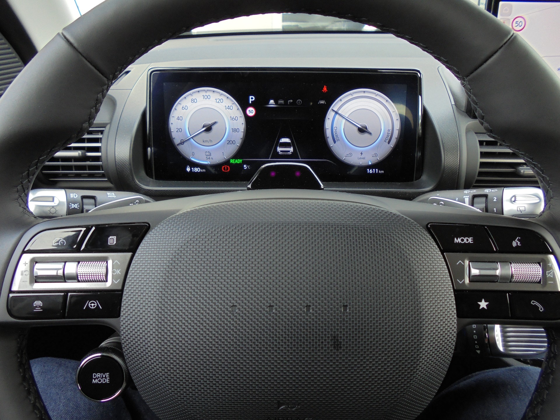 HYUNDAI Inster 49kWh Origo-image-9