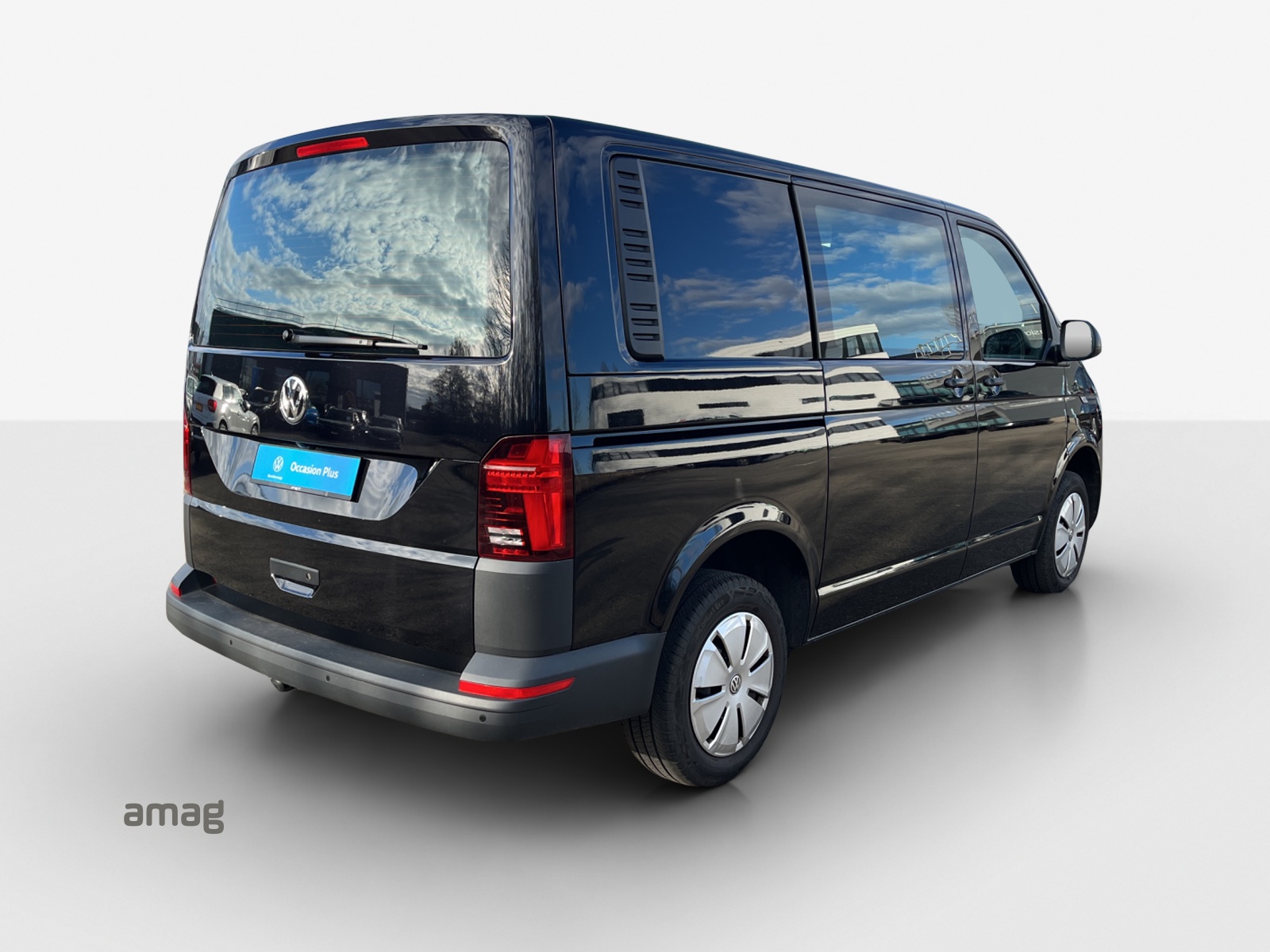 VW T6.1 2.0 TDI 4Motion DSG-image-4