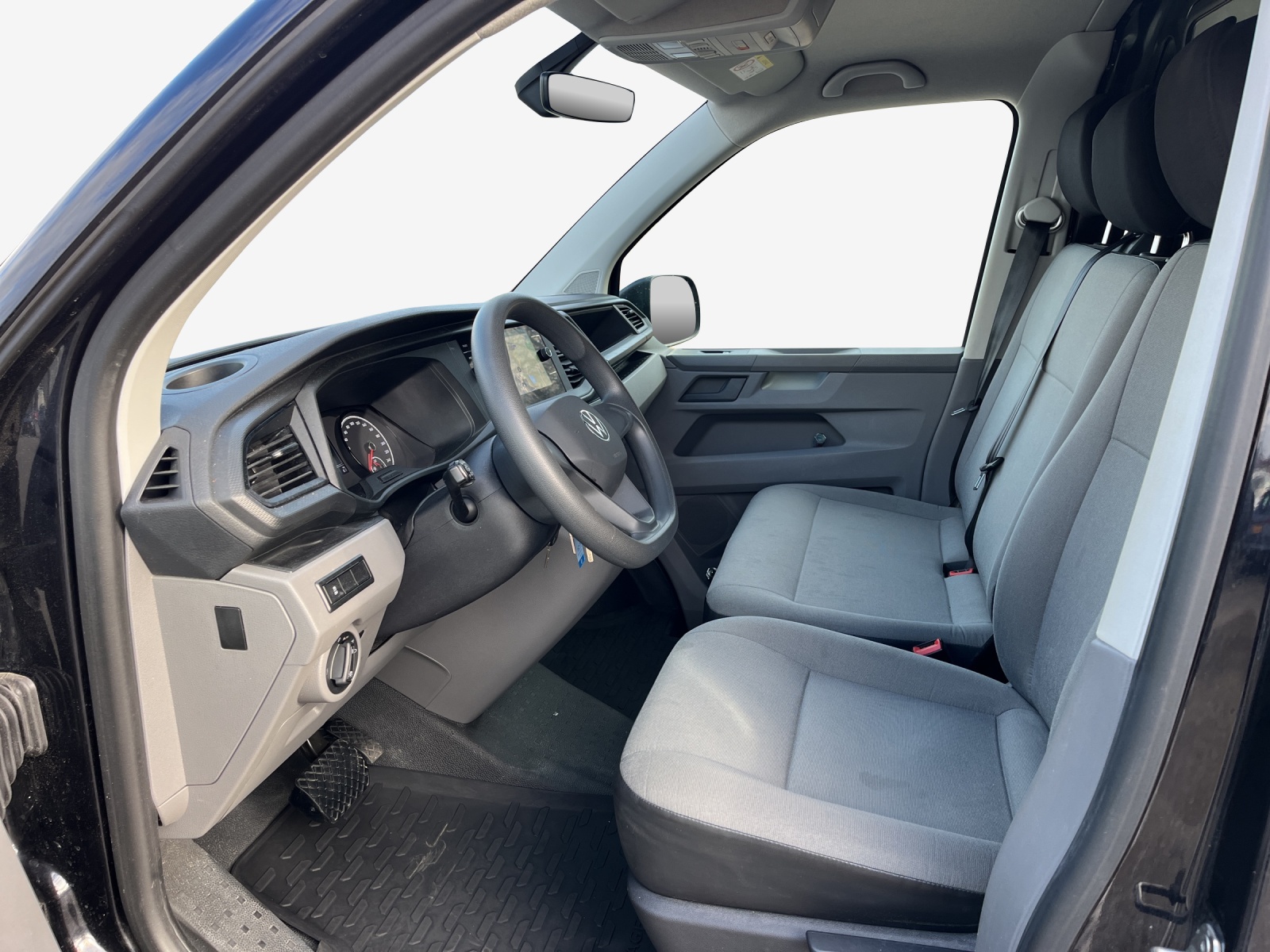 VW T6.1 2.0 TDI 4Motion DSG-image-8