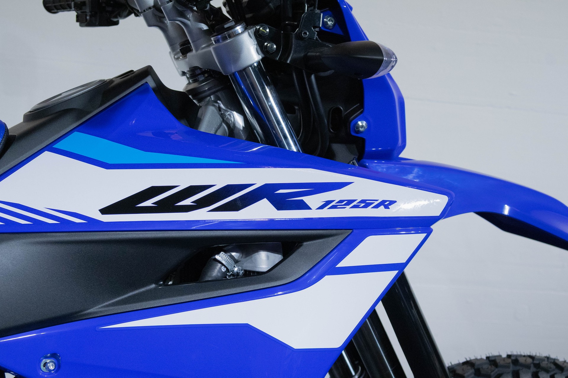 YAMAHA WR 125-image-12